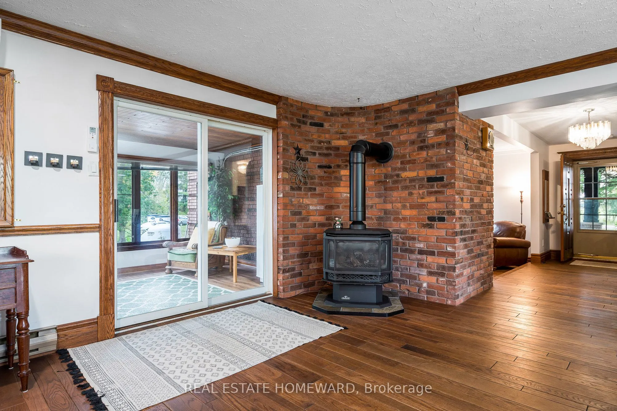 1602 County Rd 7 Road
