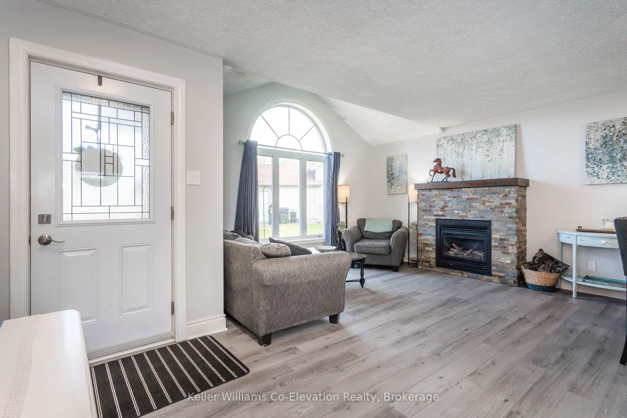 56 Byrnes Crescent