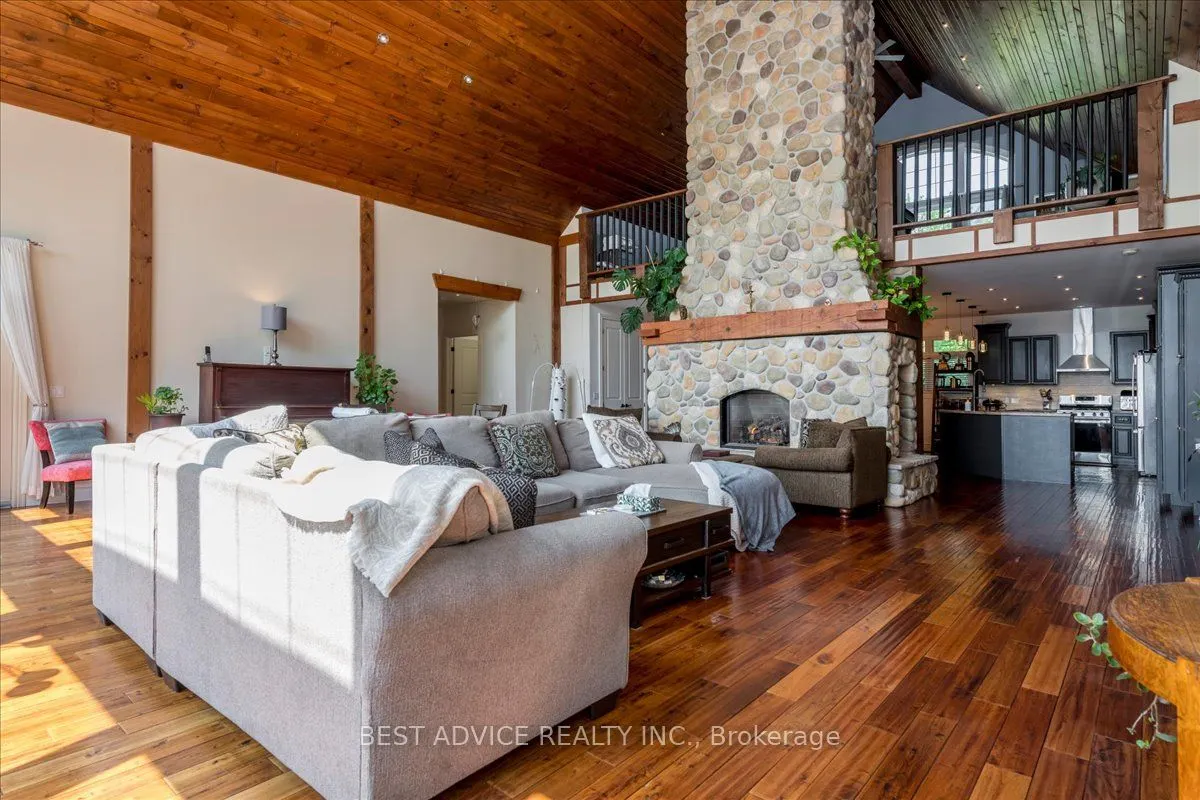 9 Fernwood Lane