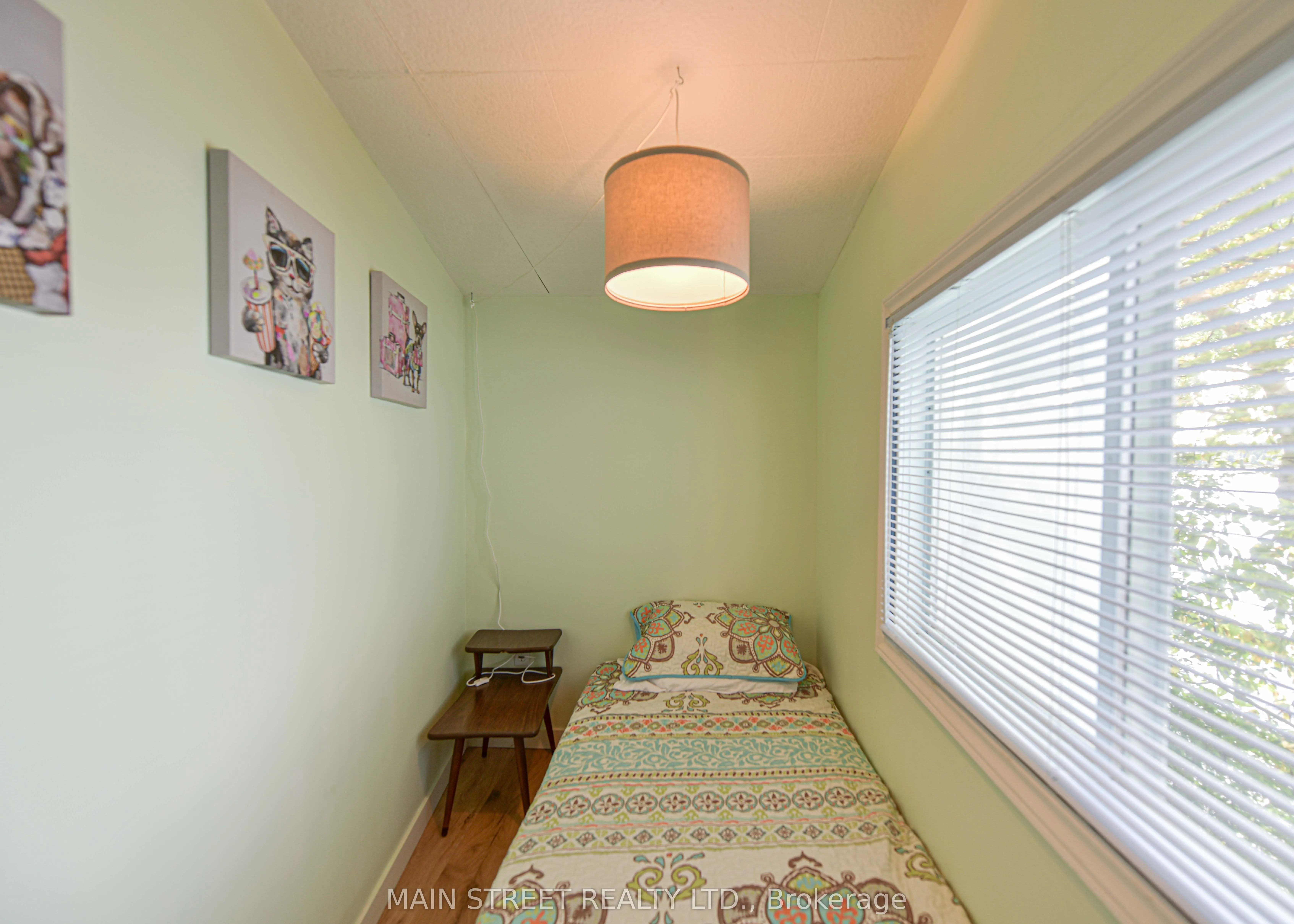 1316 Black Beach Lane