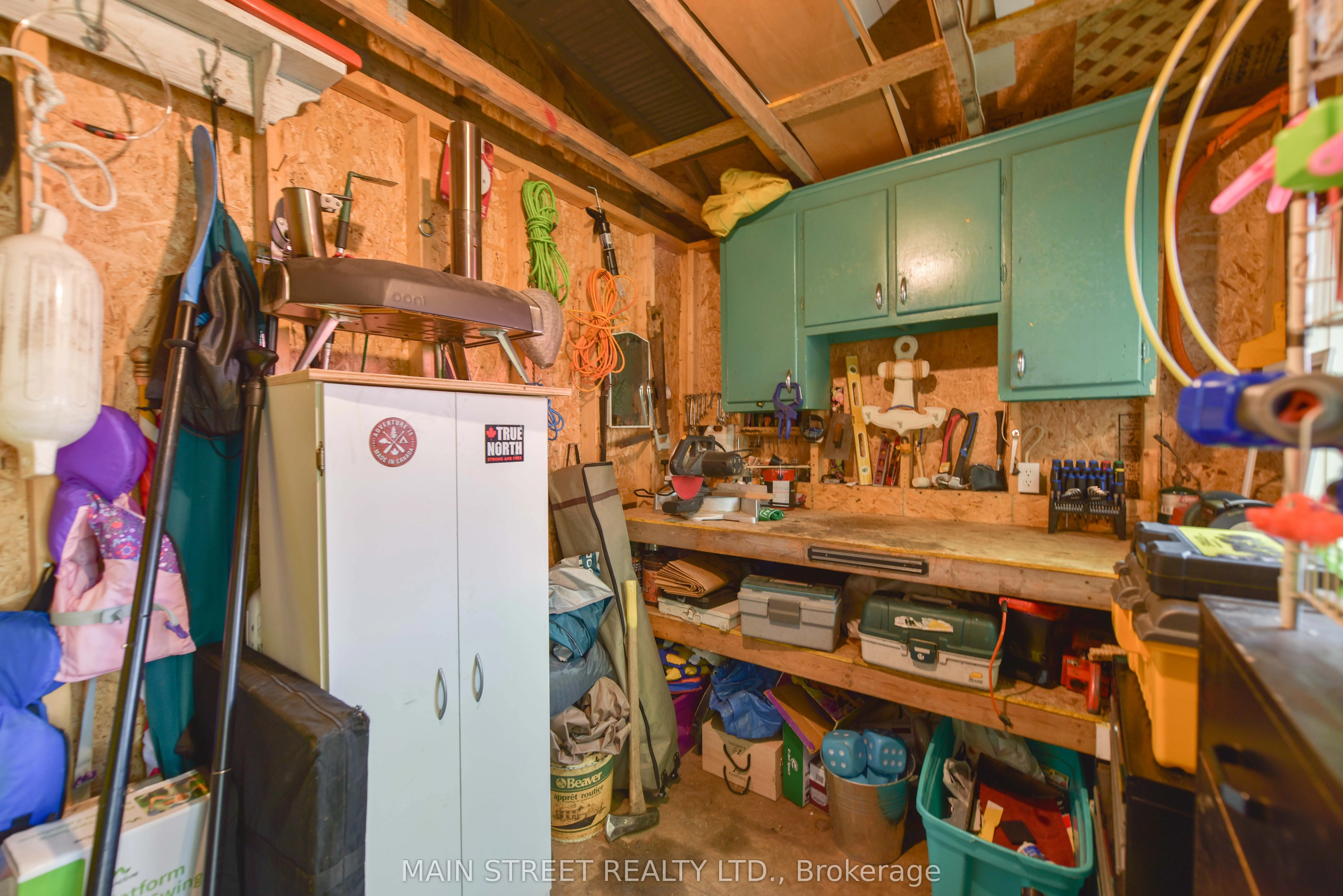 1316 Black Beach Lane