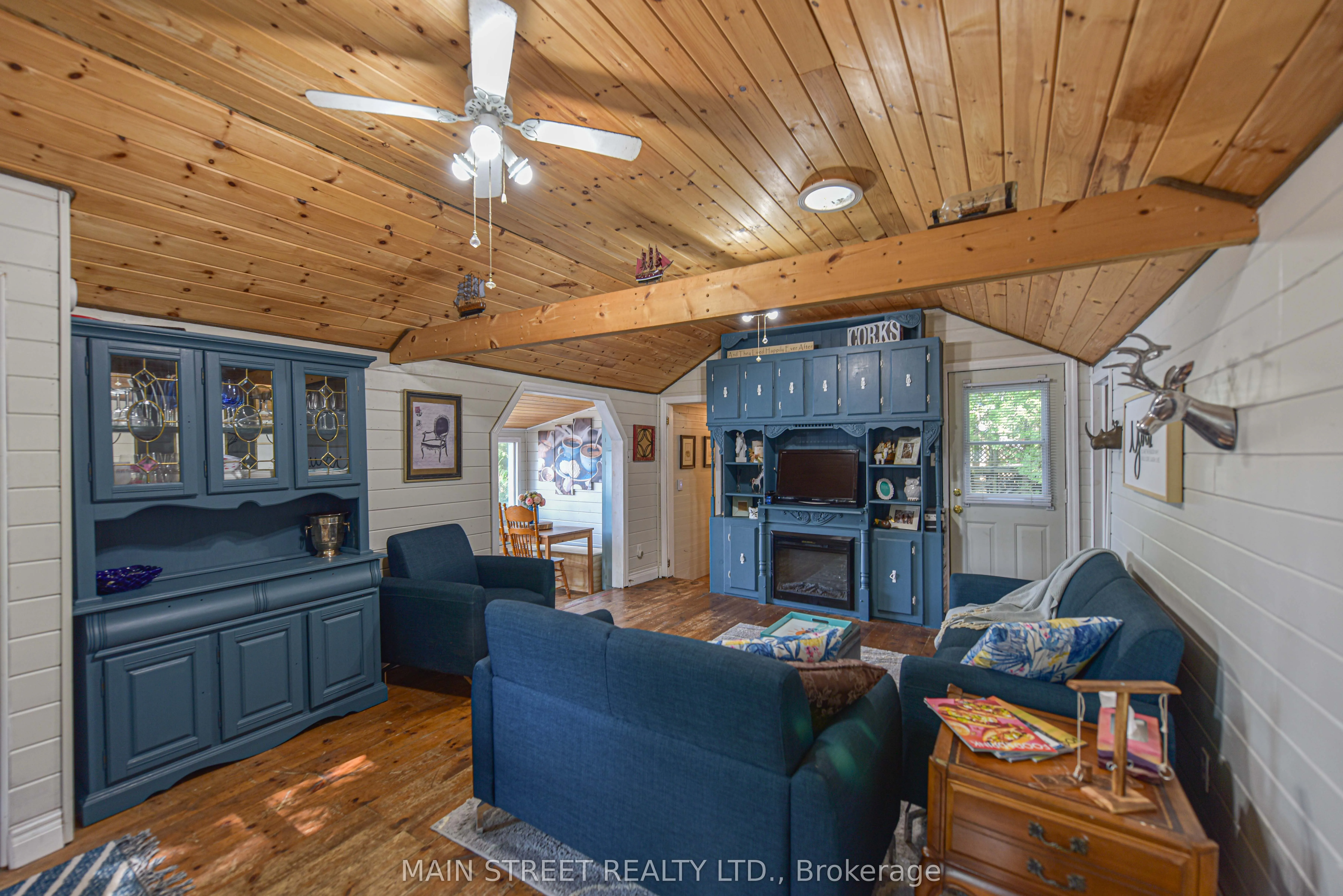 1316 Black Beach Lane