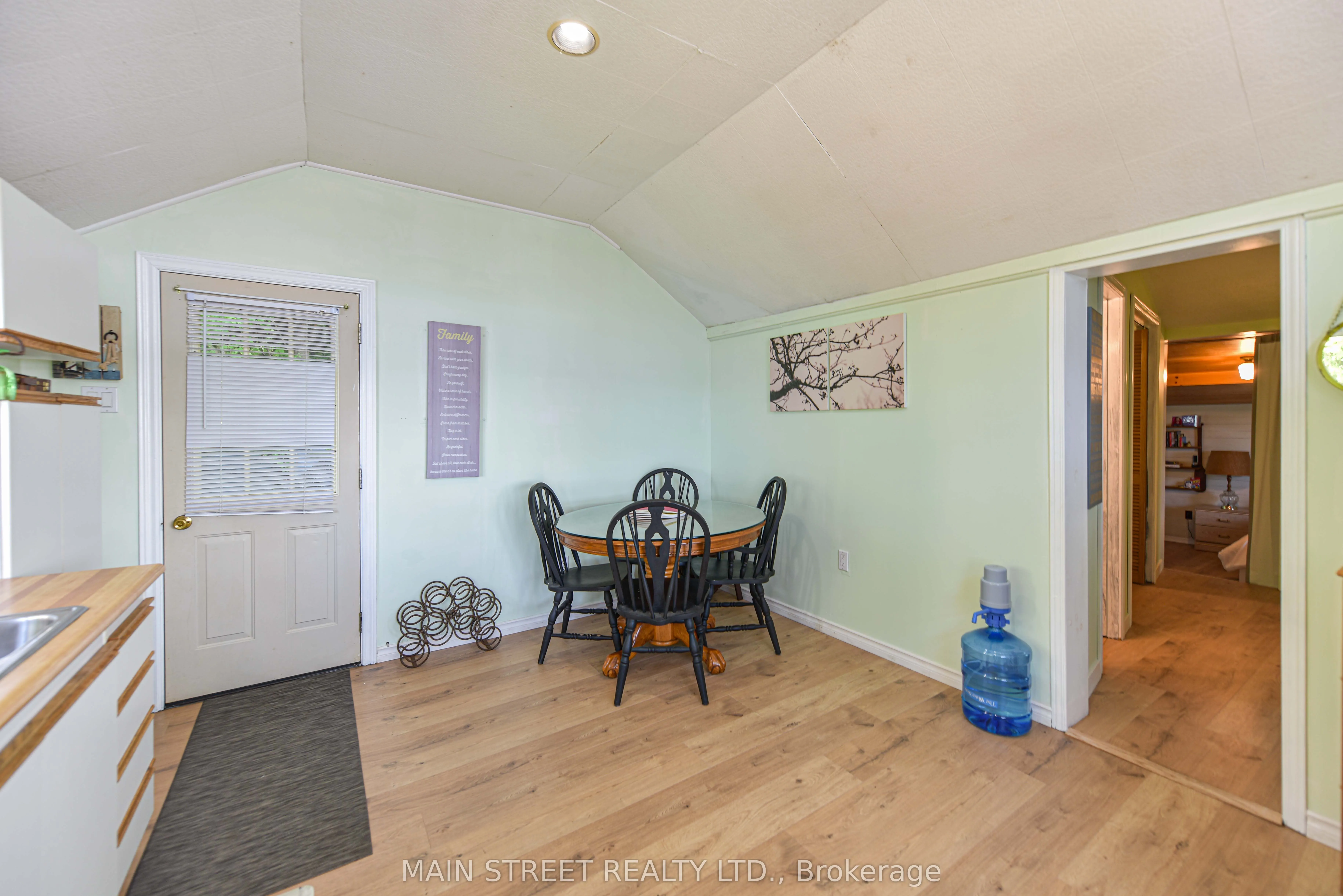 1316 Black Beach Lane