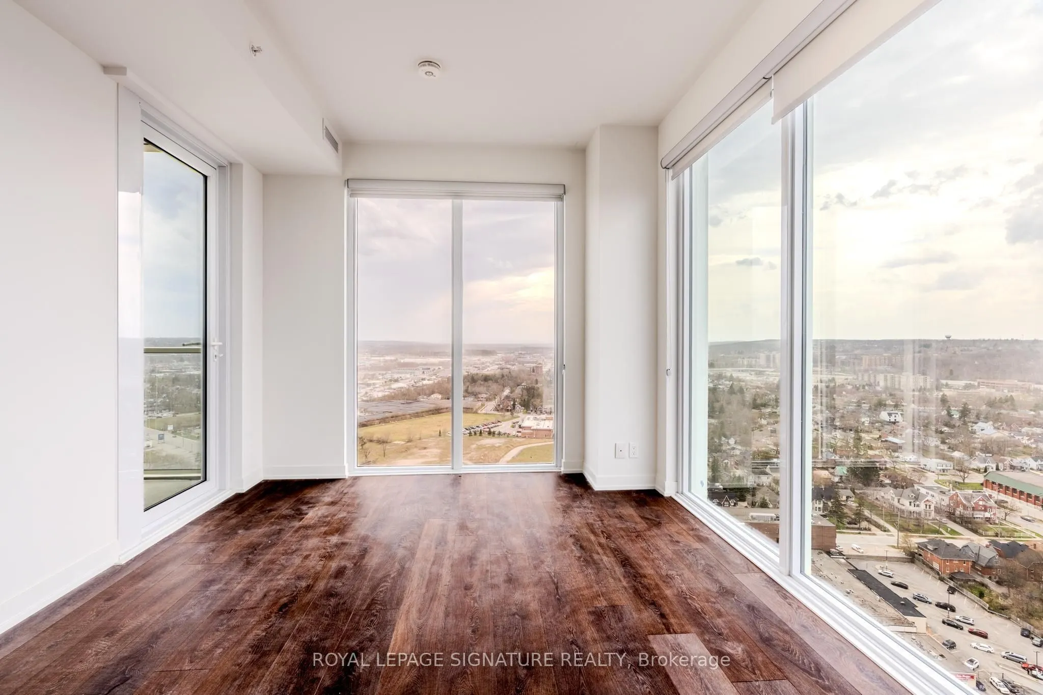 39 Mary Street, #2702