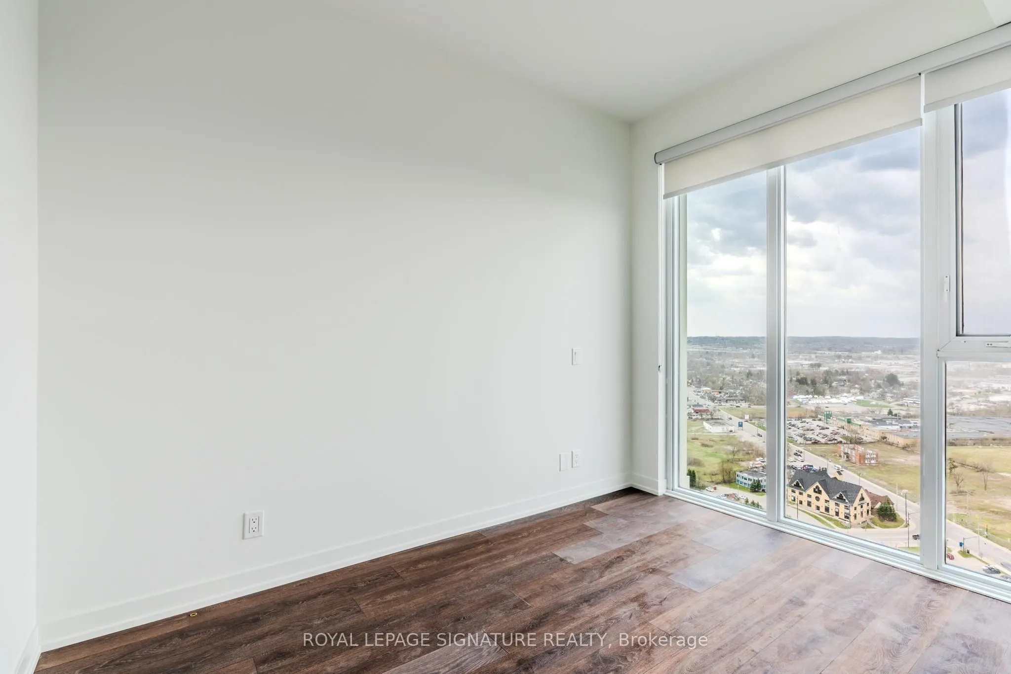 39 Mary Street, #2702