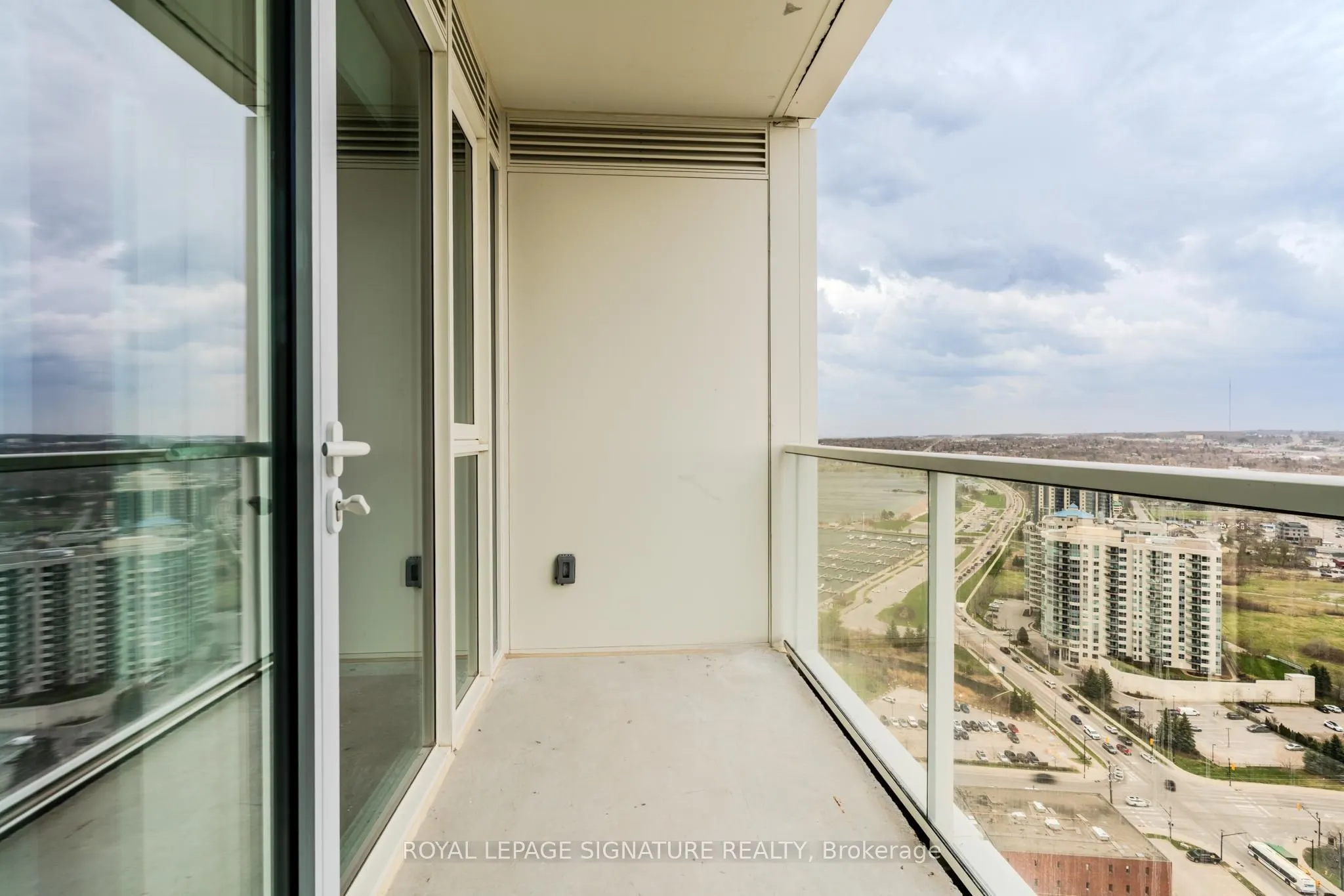 39 Mary Street, #2702