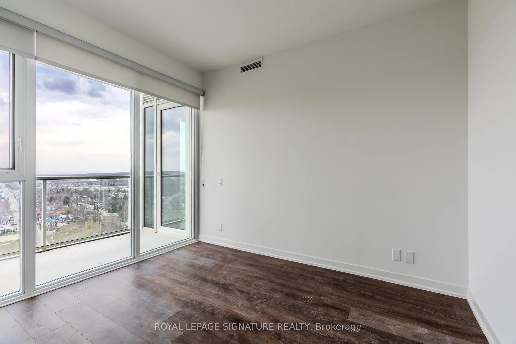 39 Mary Street, #2702