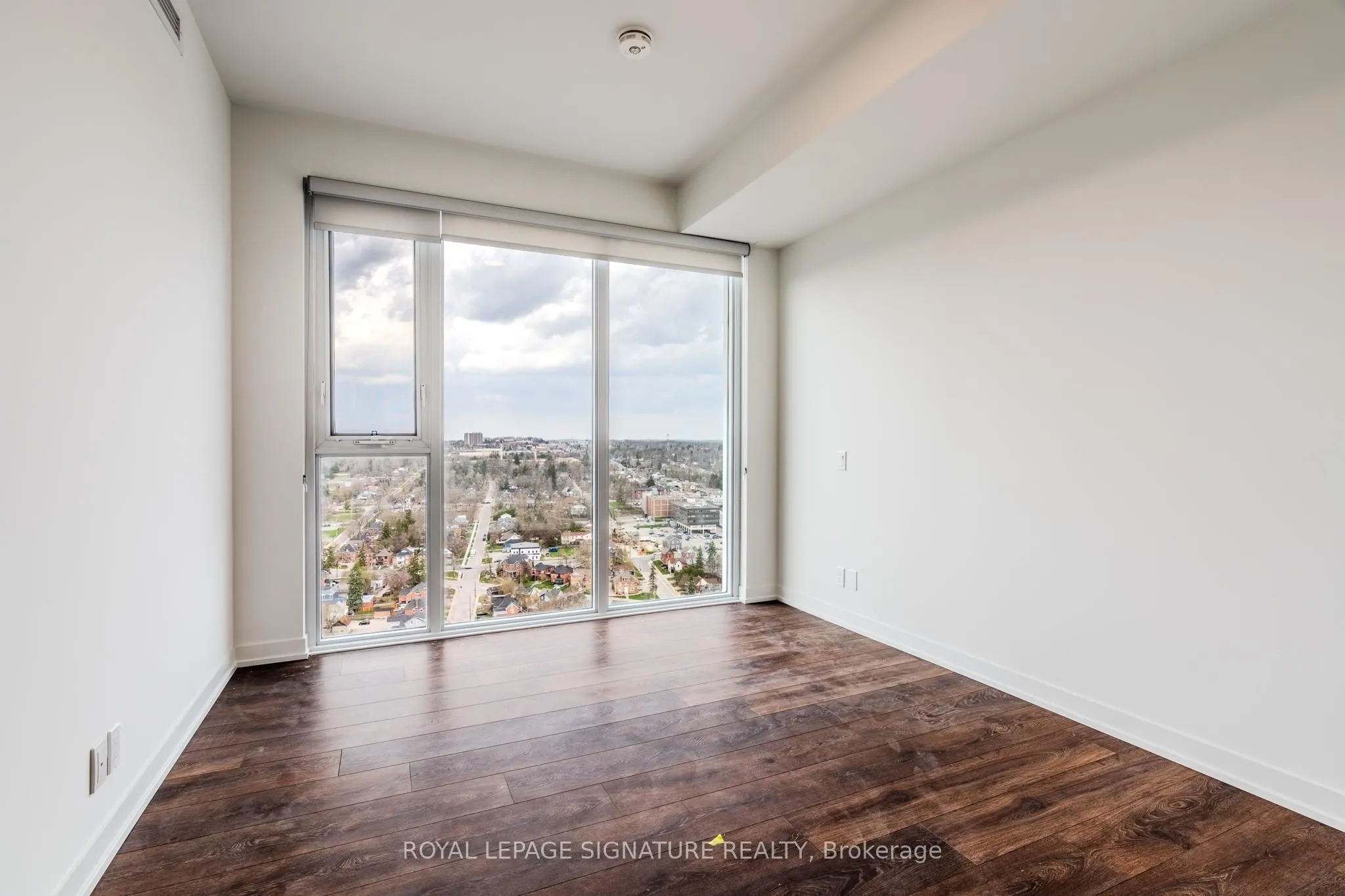 39 Mary Street, #2702