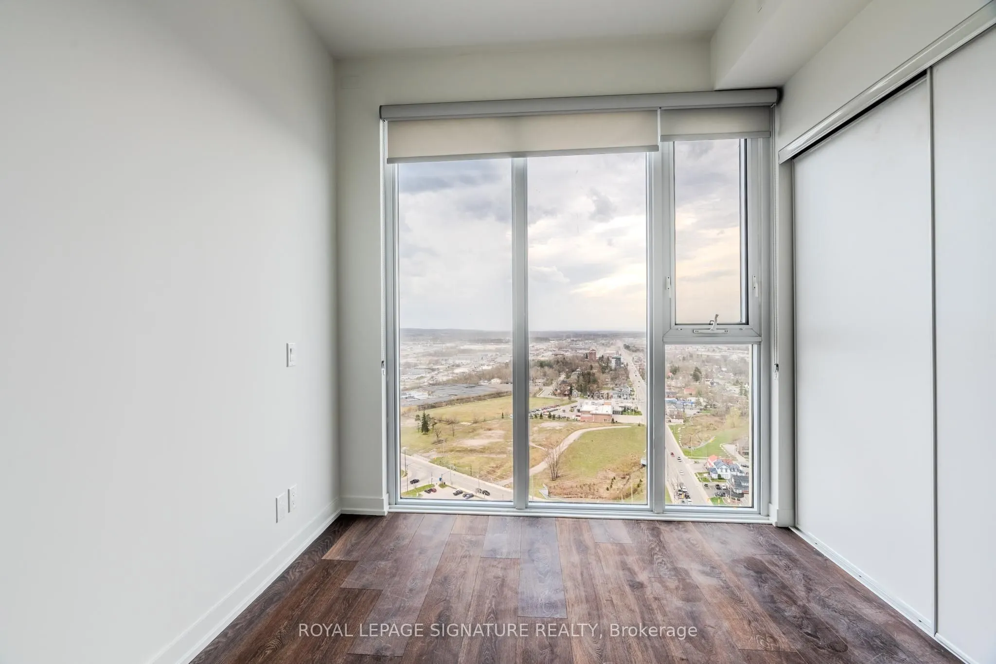 39 Mary Street, #2702