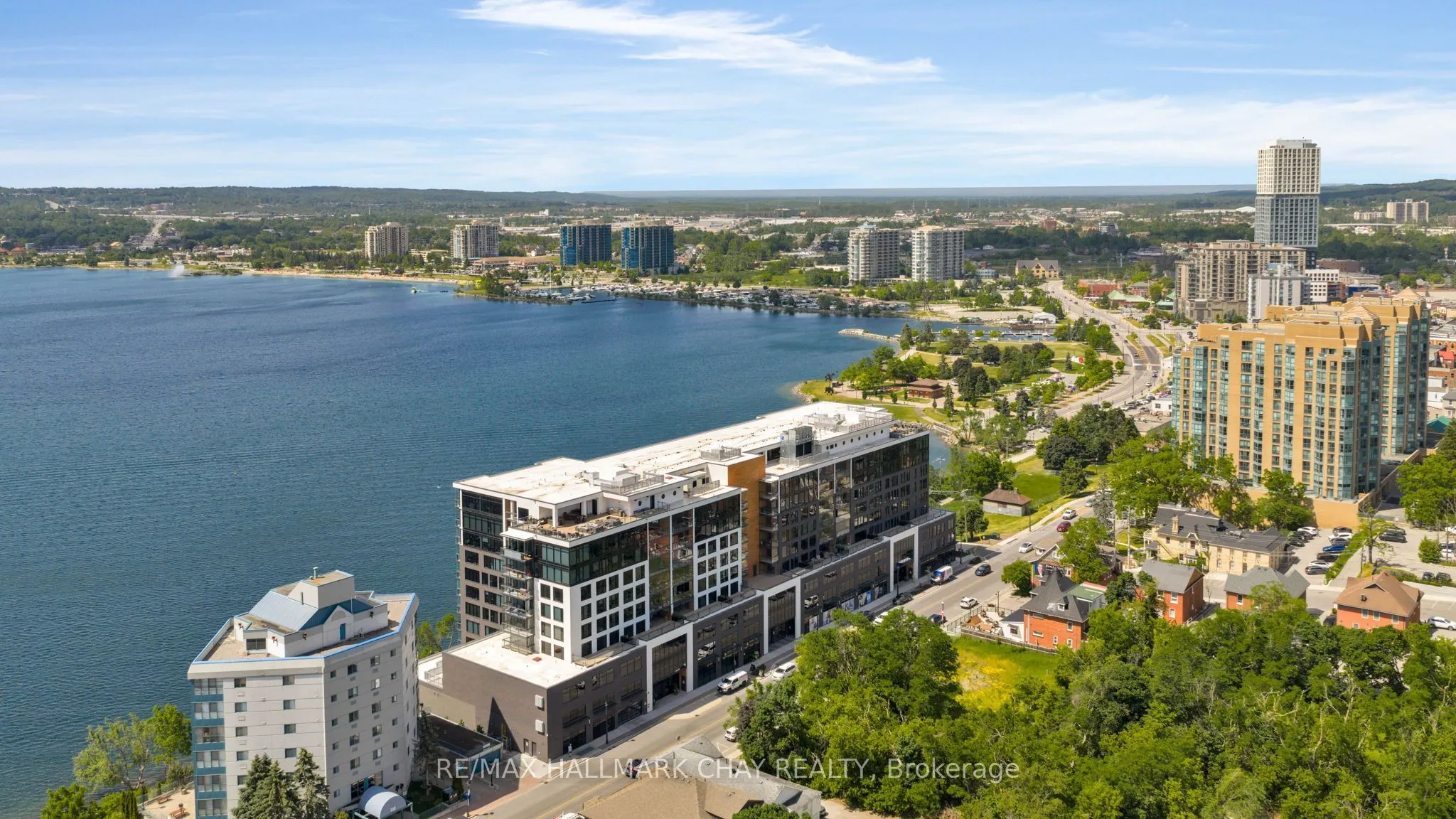 185 Dunlop Street E, #810
