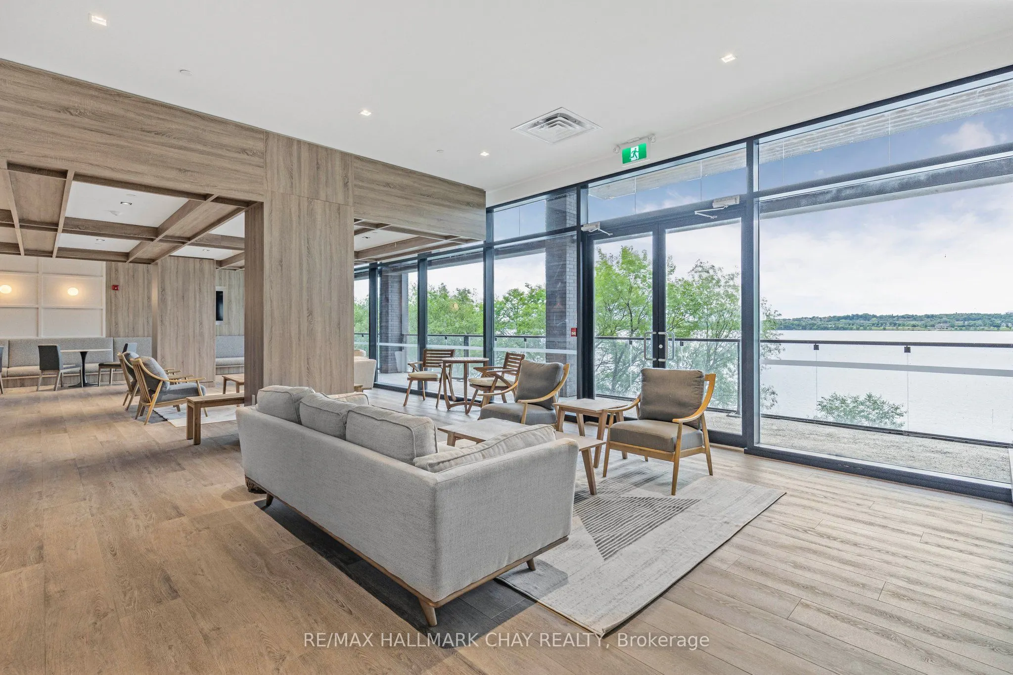 185 Dunlop Street E, #810