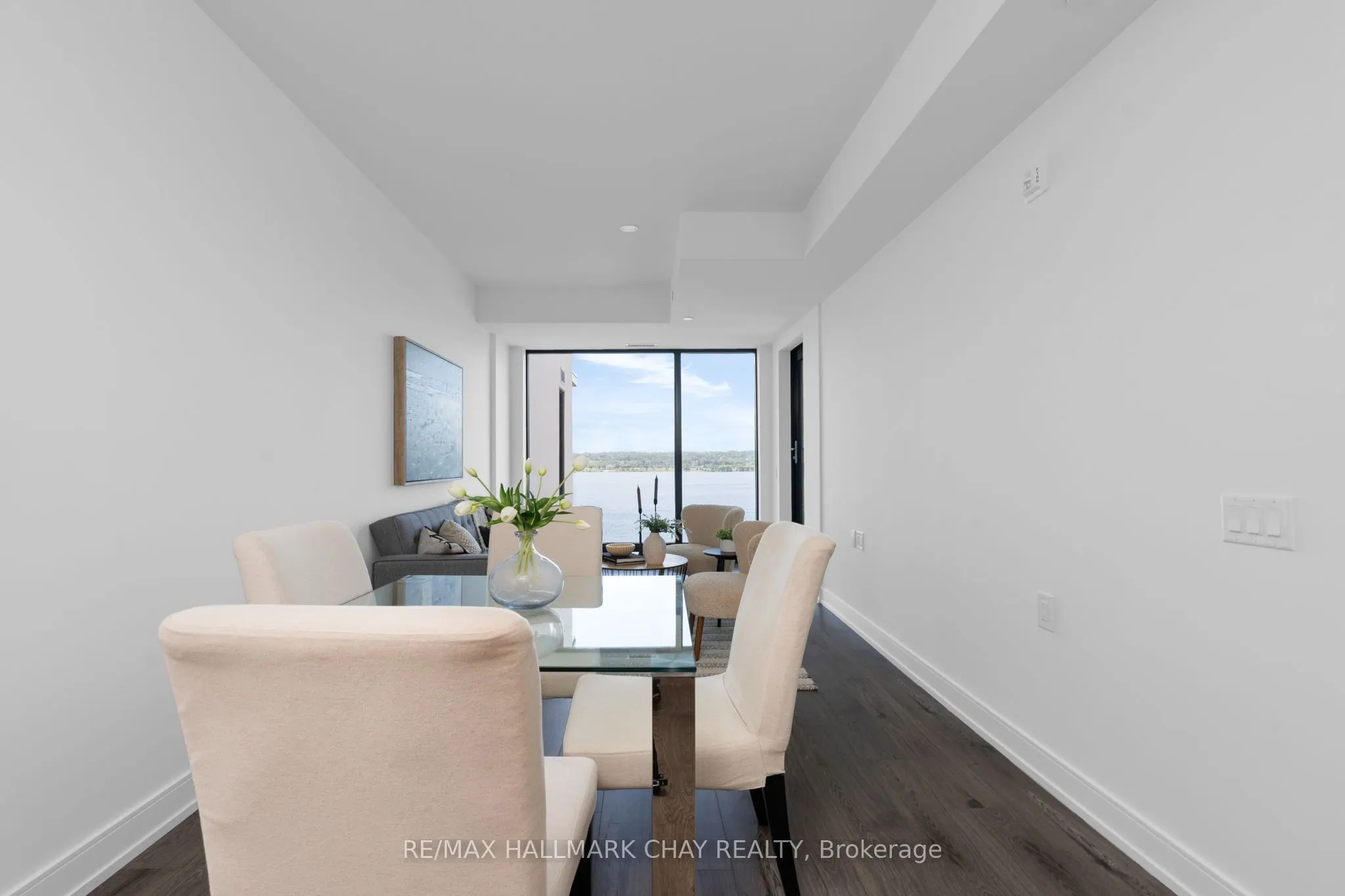 185 Dunlop Street E, #810