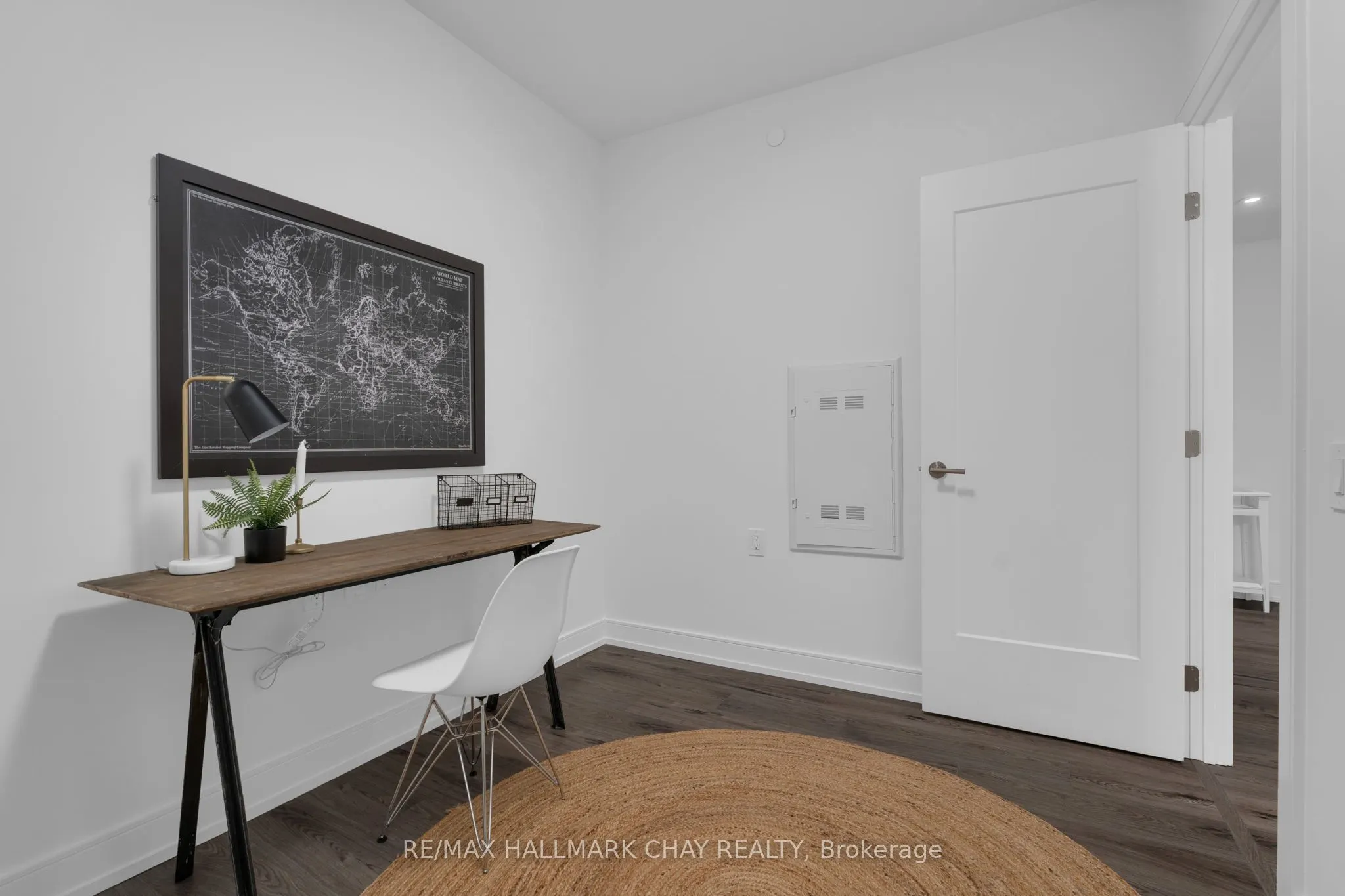 185 Dunlop Street E, #810