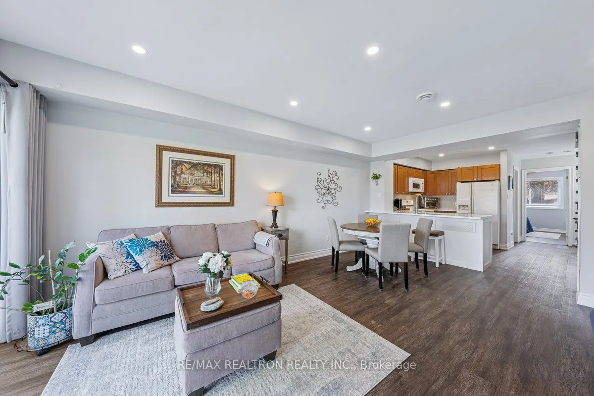 11 Laguna Parkway, #9