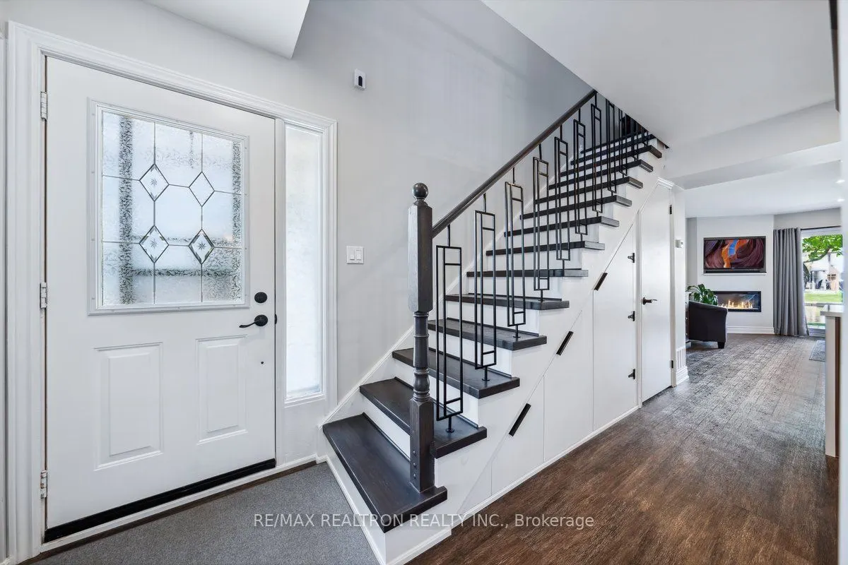 11 Laguna Parkway, #9