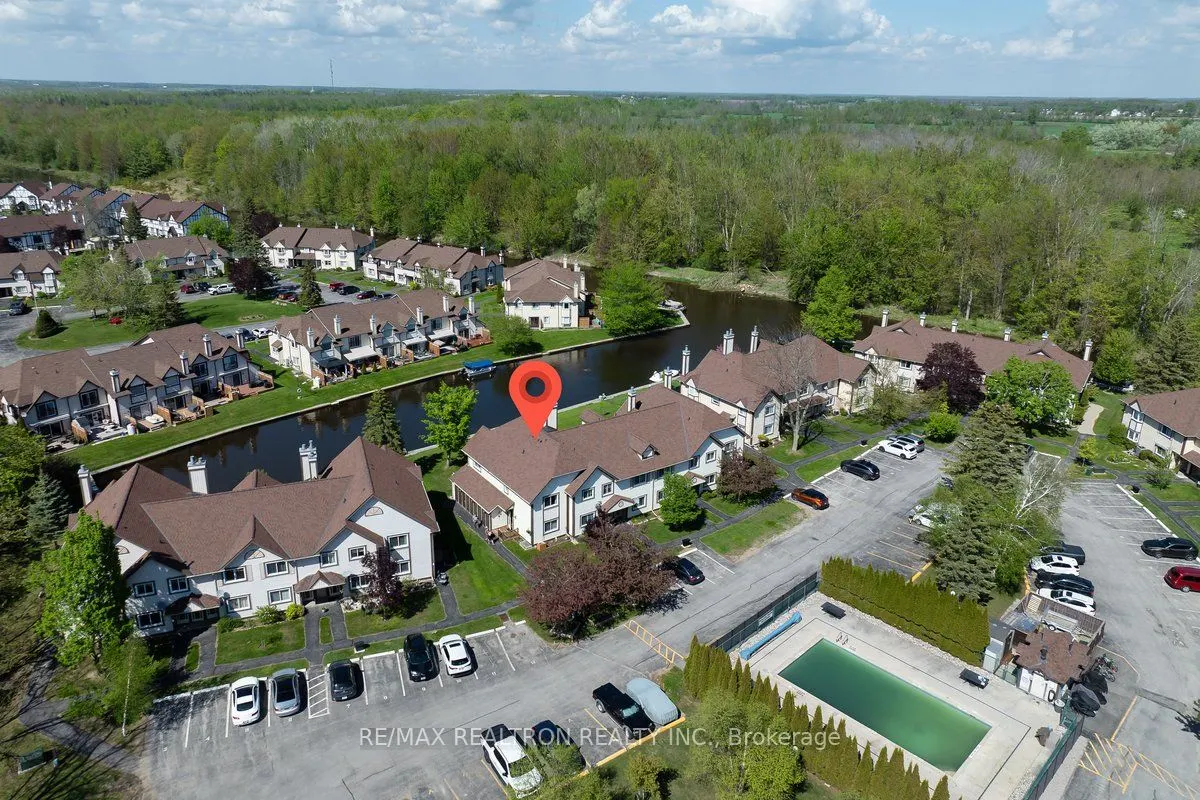11 Laguna Parkway, #9