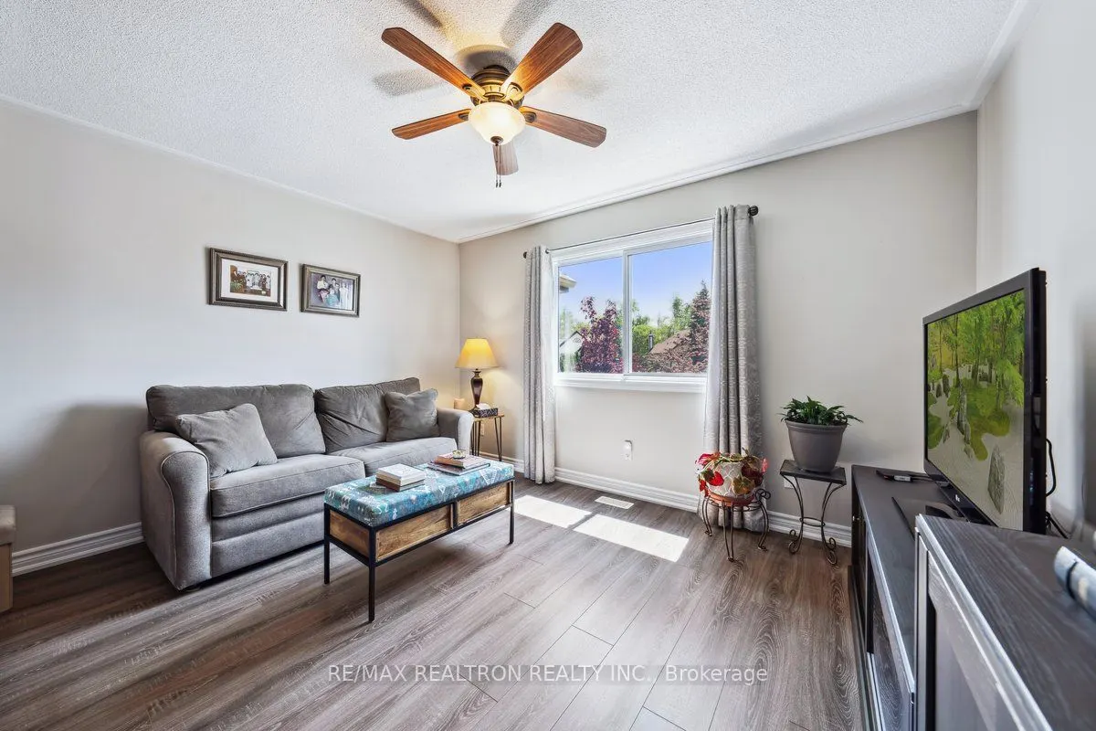 11 Laguna Parkway, #9