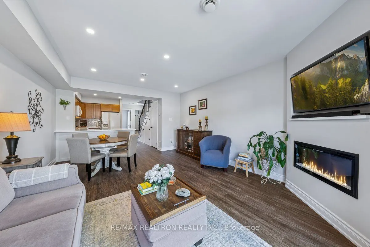 11 Laguna Parkway, #9