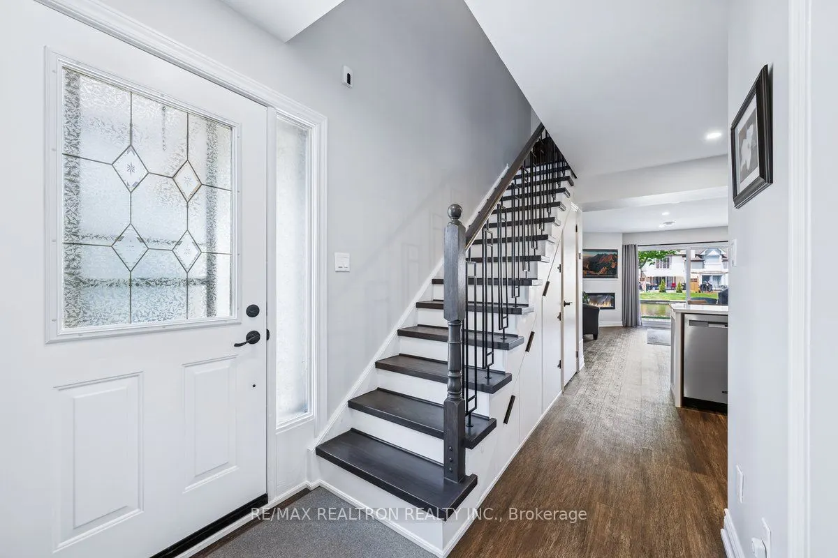 11 Laguna Parkway, #9