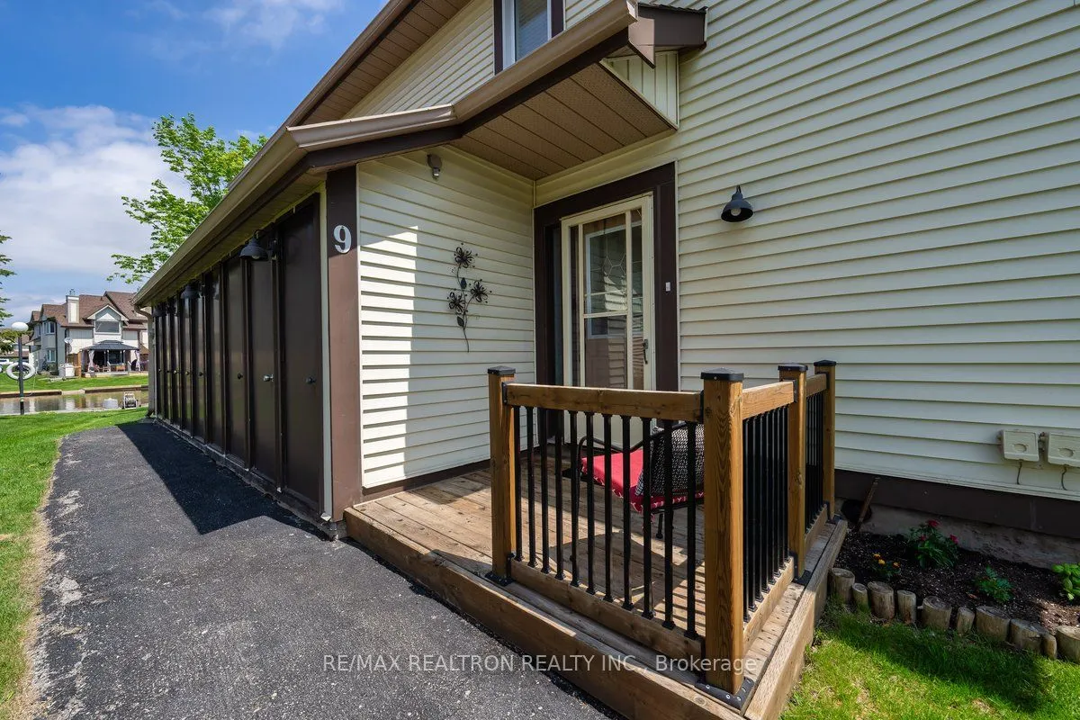 11 Laguna Parkway, #9