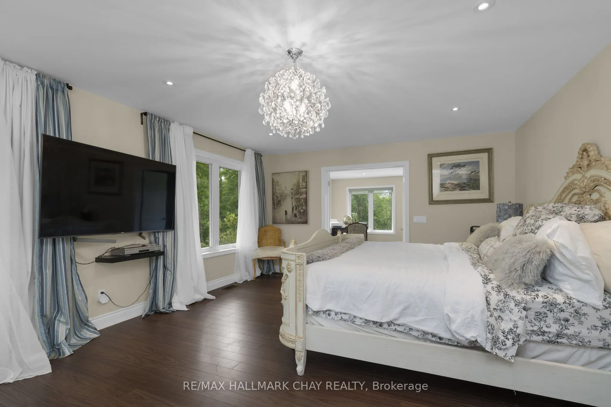54 Forest Harbour Parkway