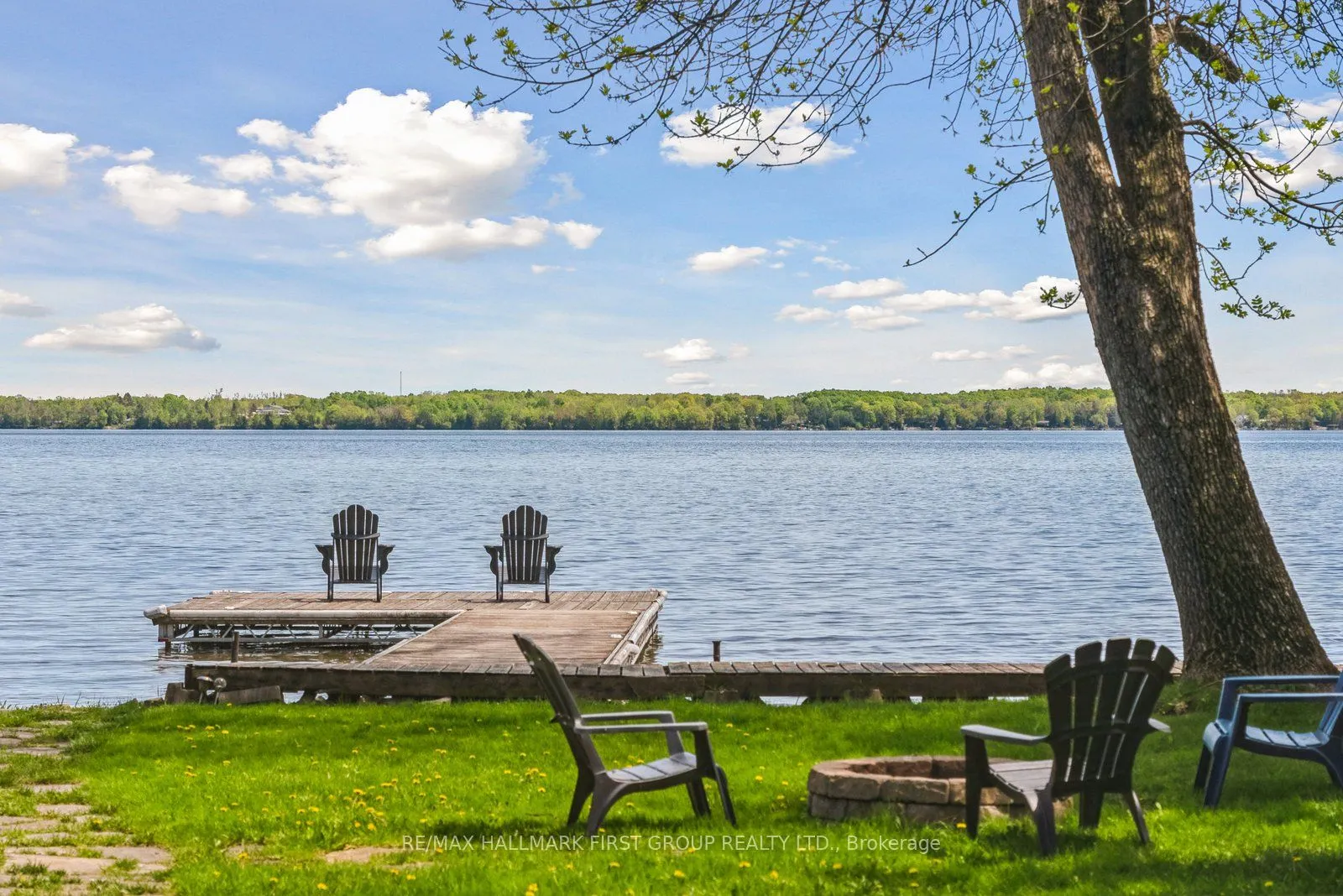 2807 Lakeside Drive