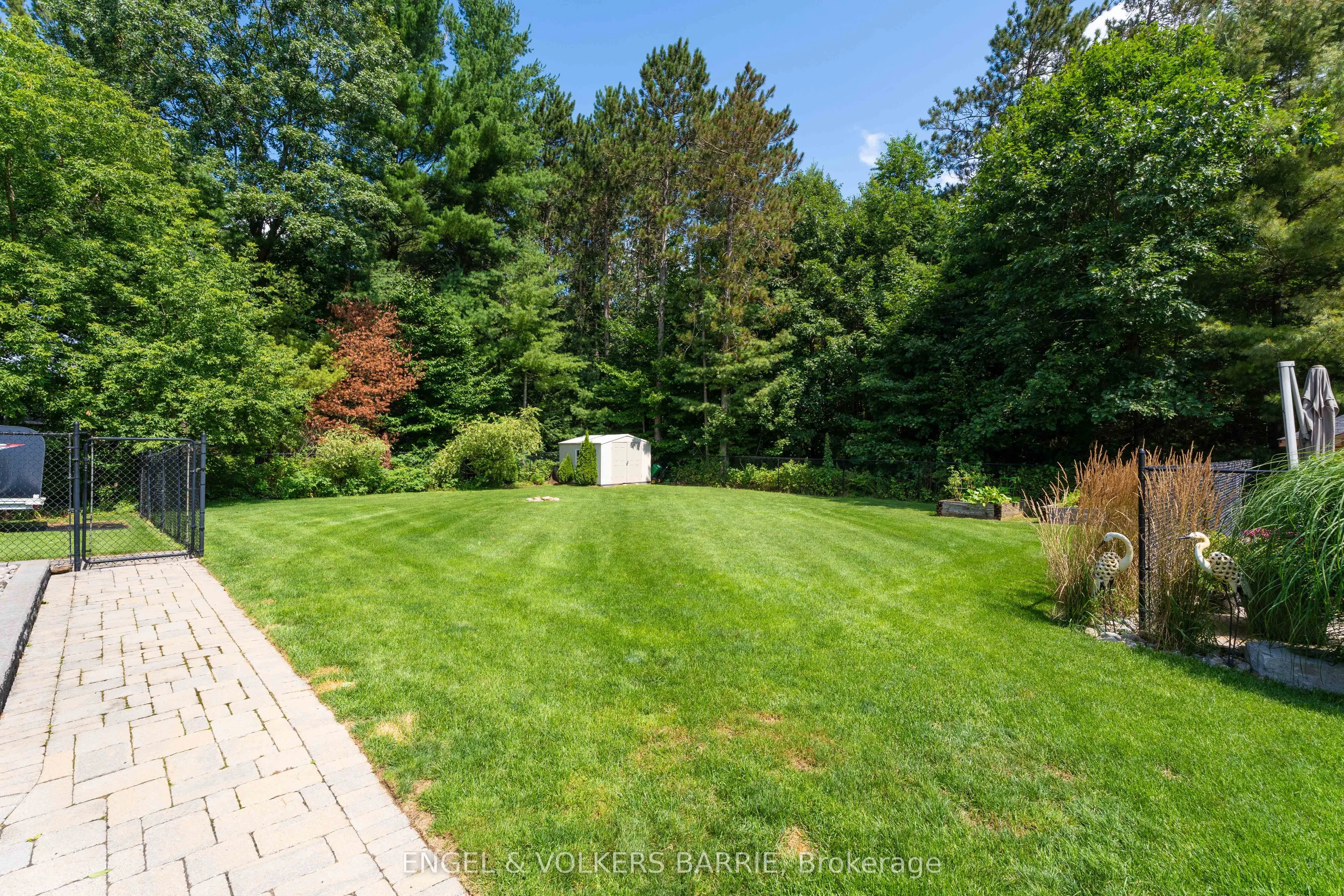 37 MARY JANE Road