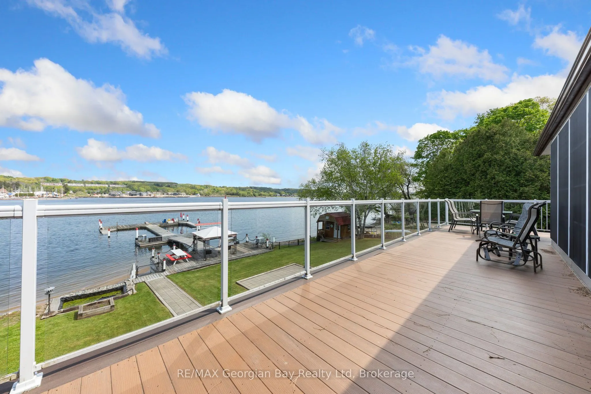 405 Champlain Road