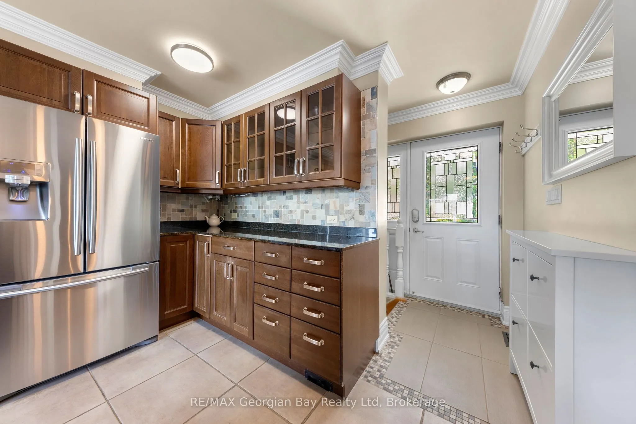 405 Champlain Road