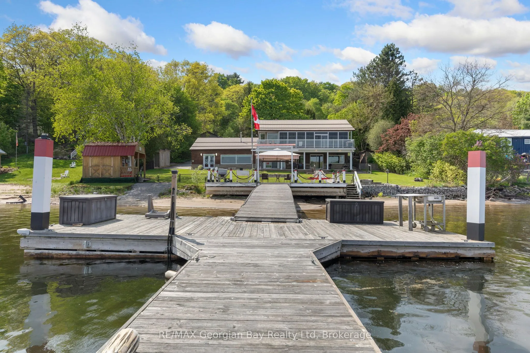 405 Champlain Road