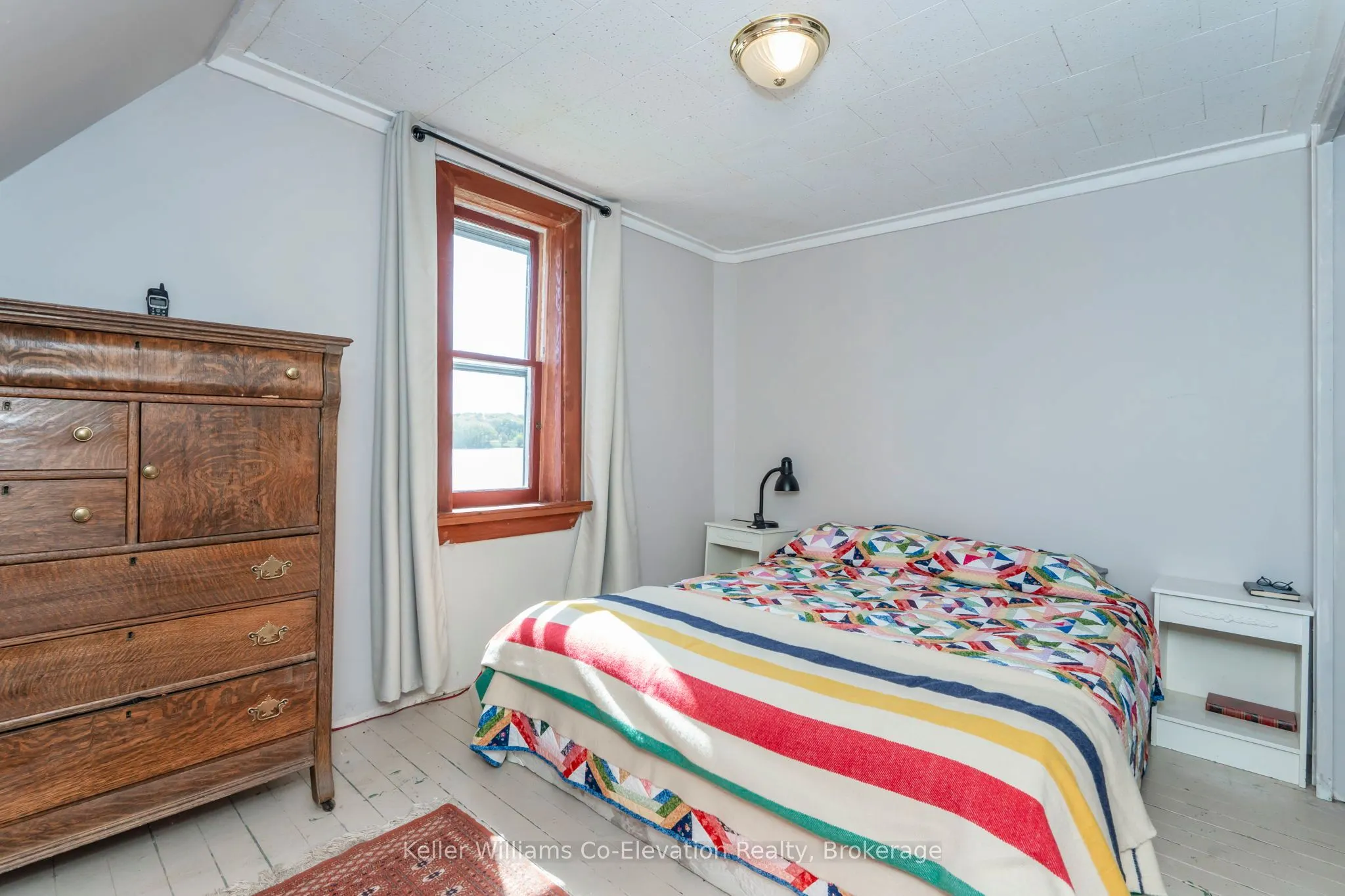 437 Champlain Road