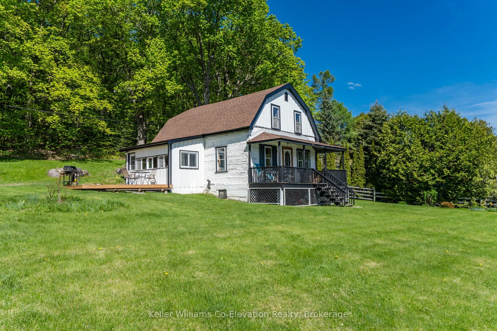 437 Champlain Road