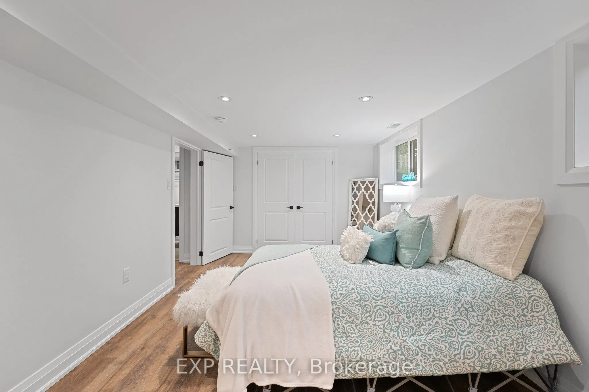 168 Berczy Street