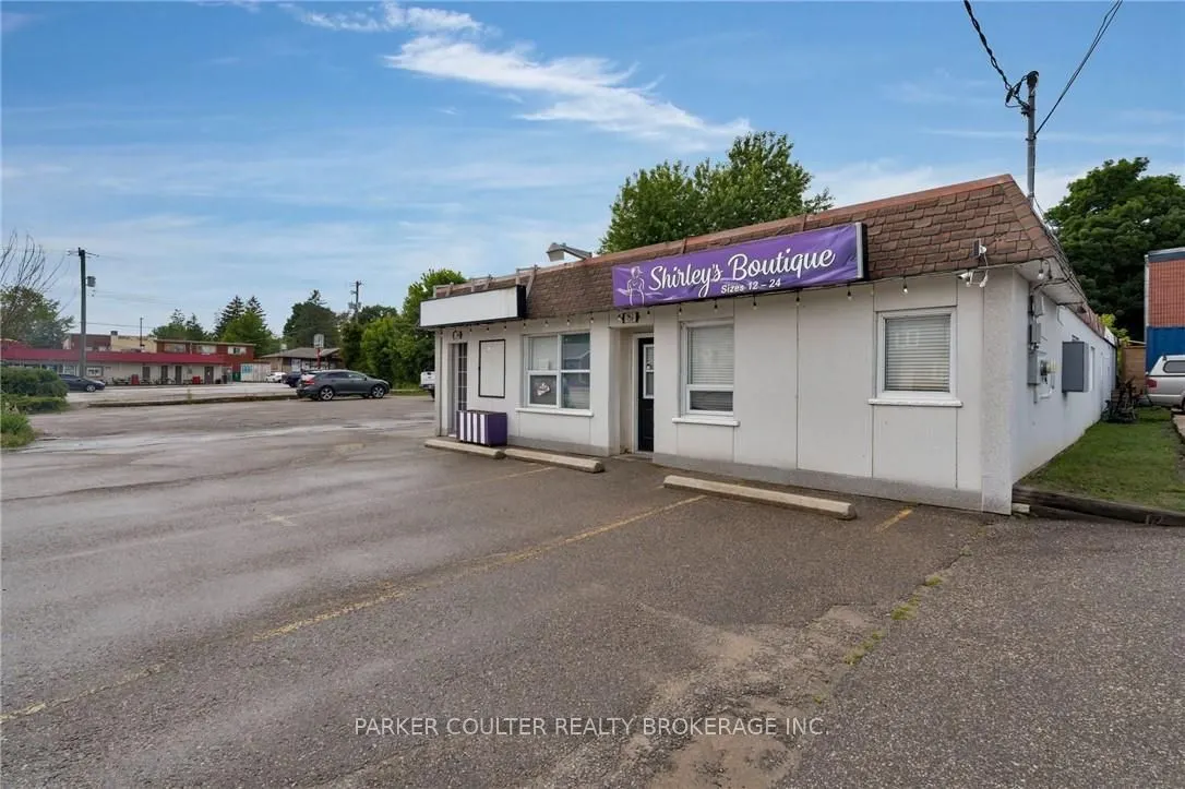 758 Yonge Street