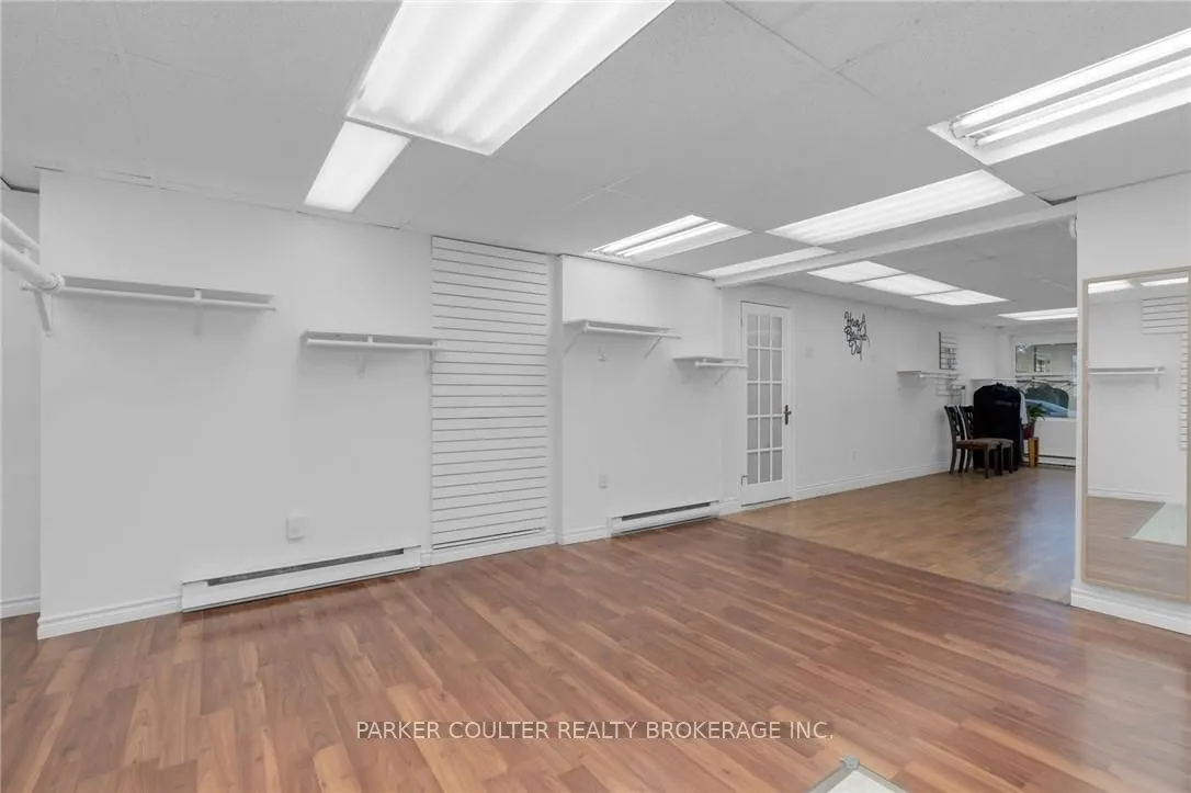 758 Yonge Street
