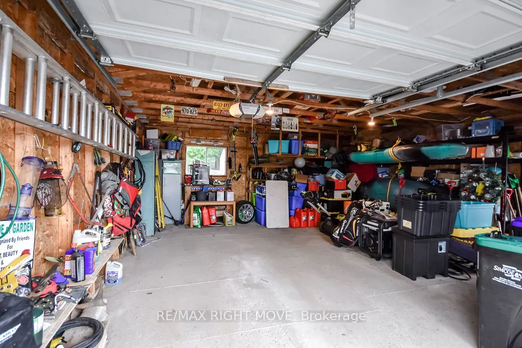 1407 Fox Road