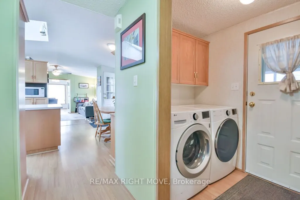 1407 Fox Road
