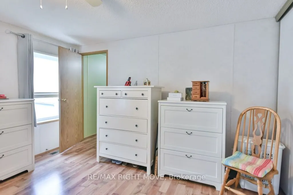 1407 Fox Road