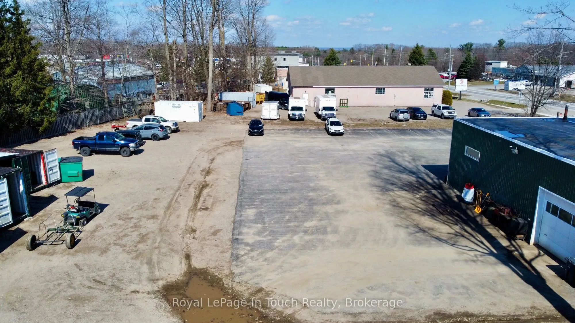 750 Balm Beach Road E