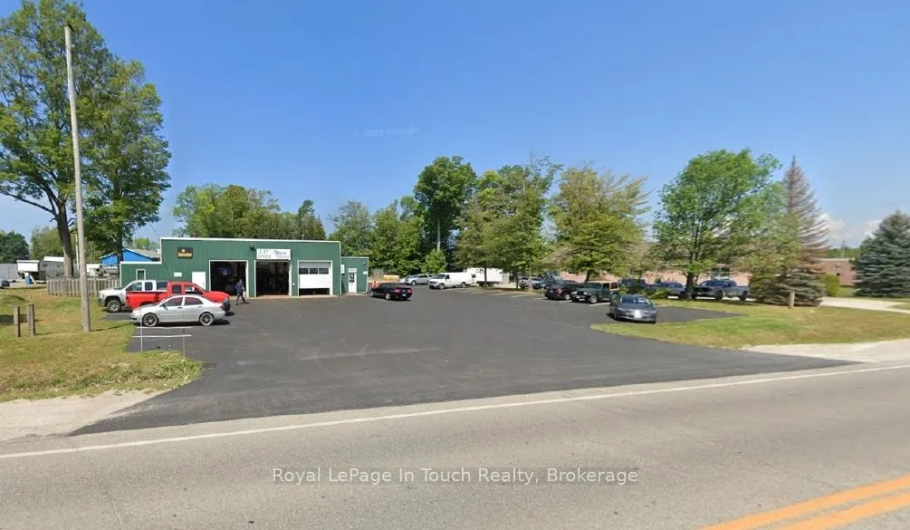 750 Balm Beach Road E