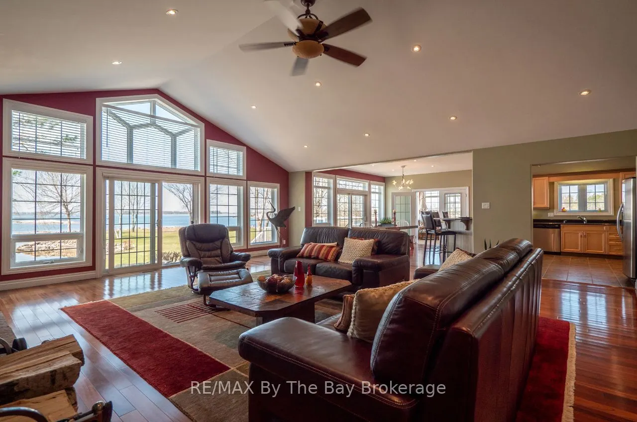 80 Arbour Trail