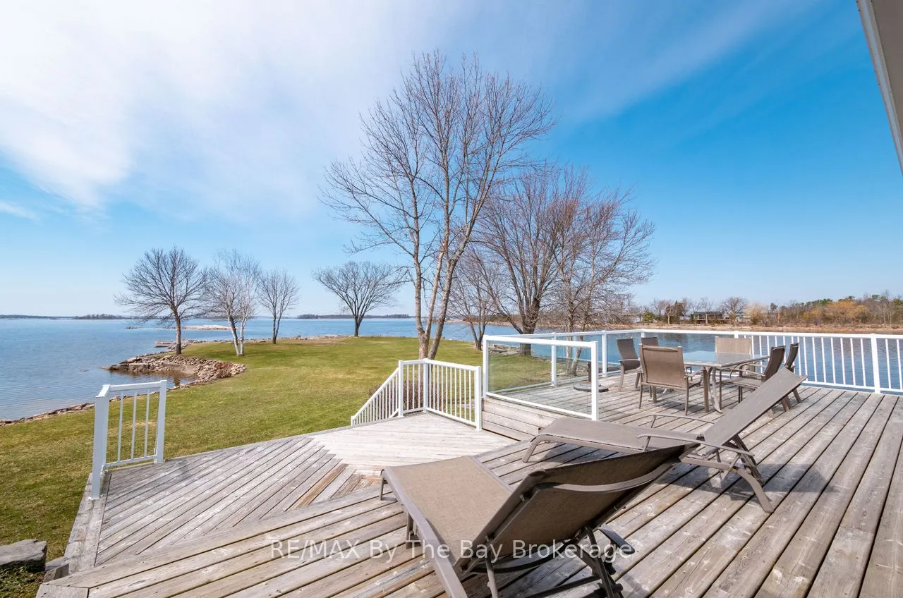 80 Arbour Trail