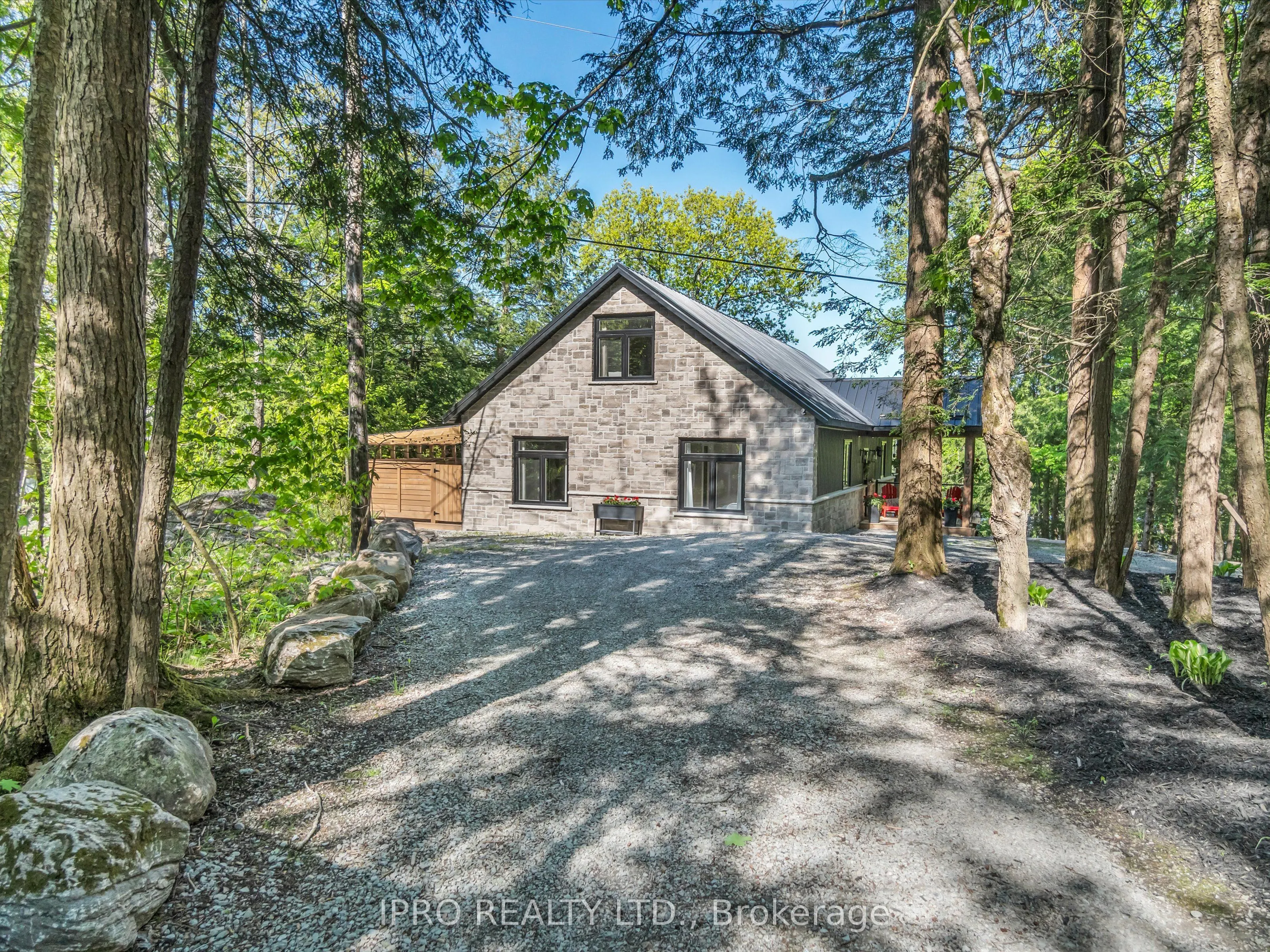 1907 Island Road