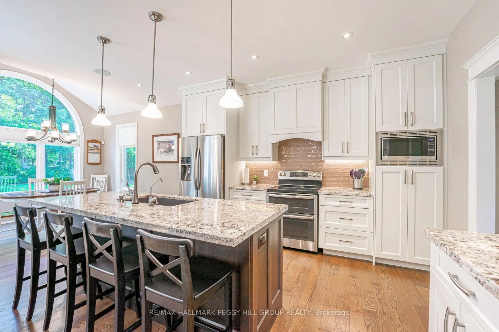 126 Mennill Drive