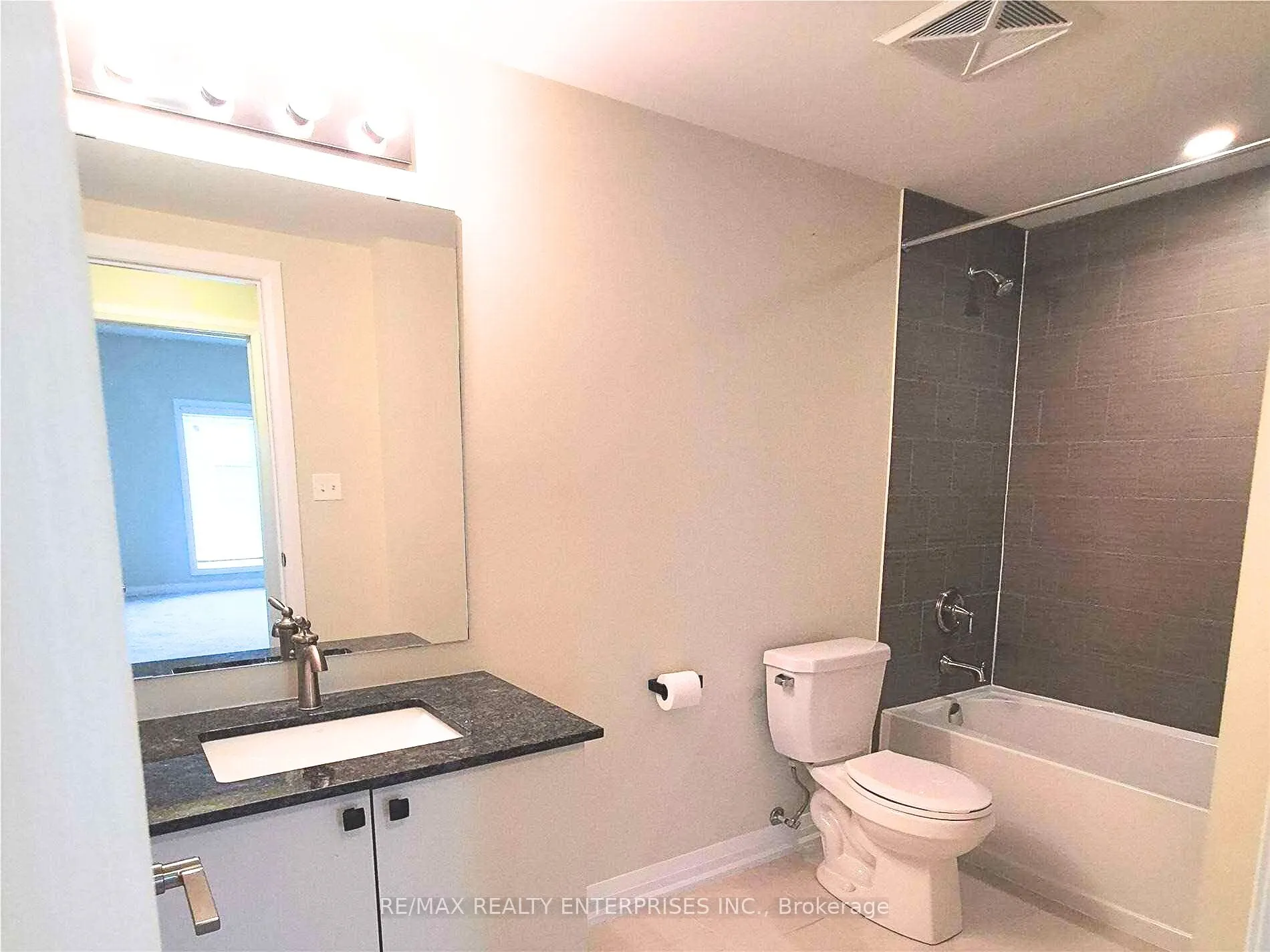 54 Koda Street, #212
