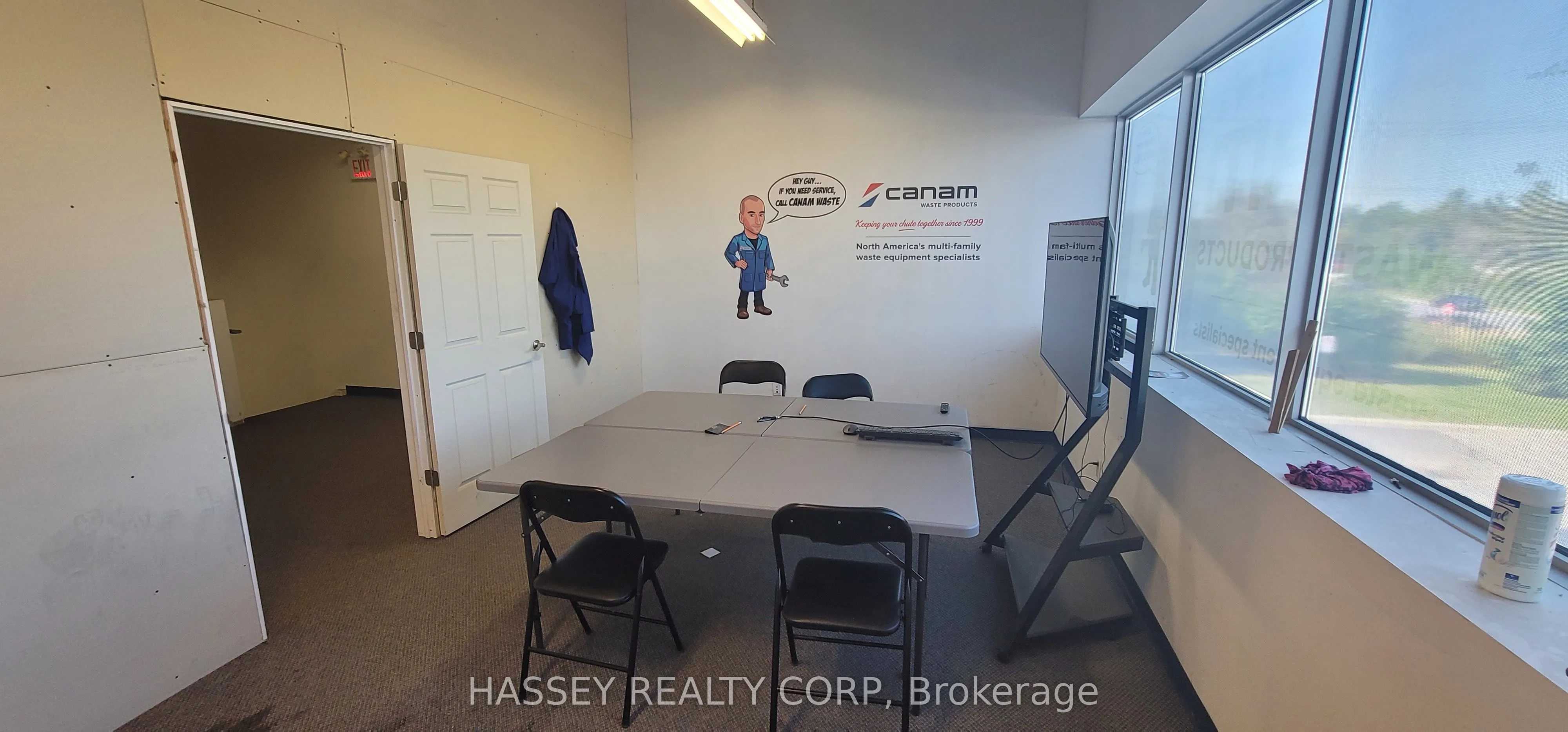 353 Saunders Road, #17