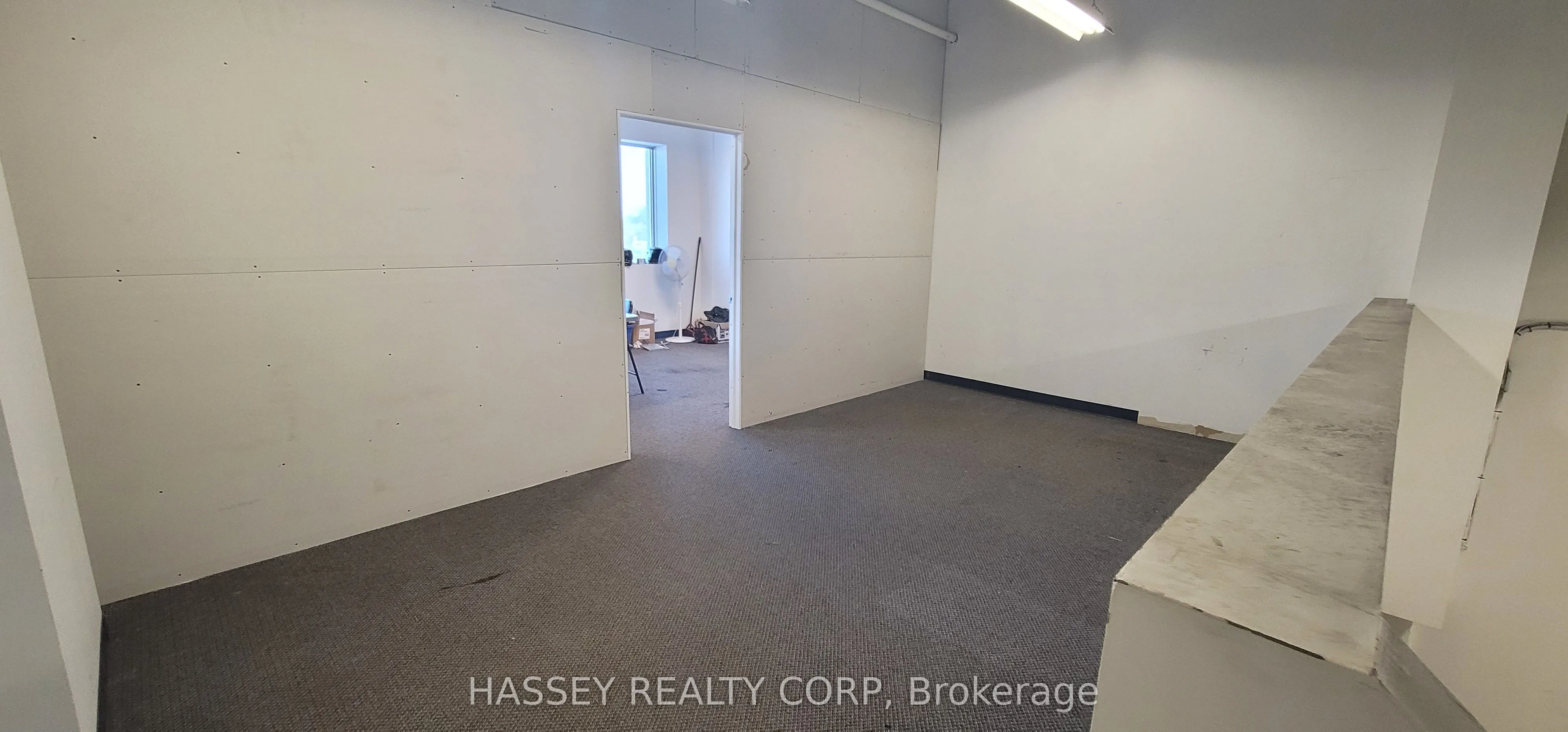 353 Saunders Road, #17