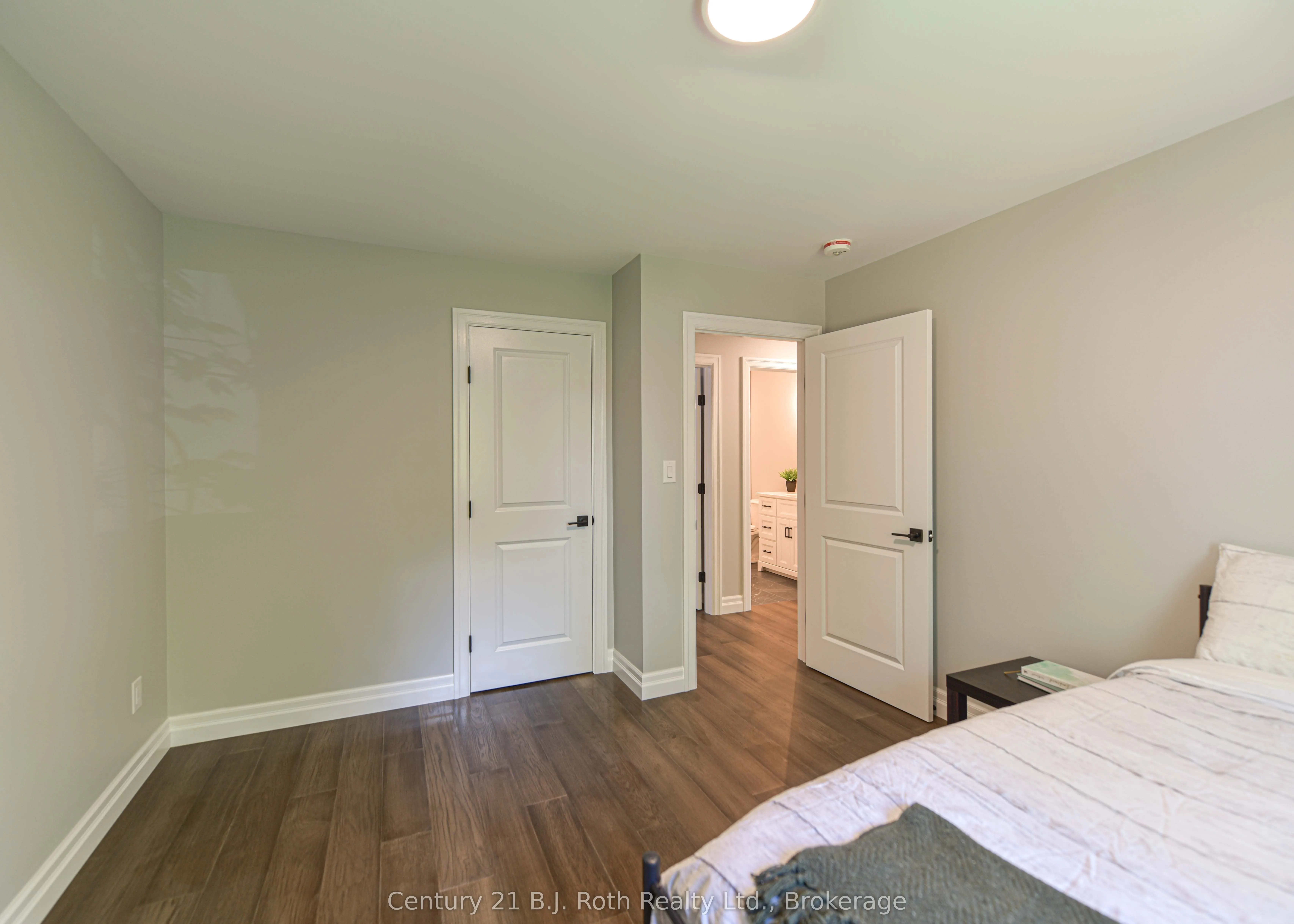 3324 Bramshott Avenue