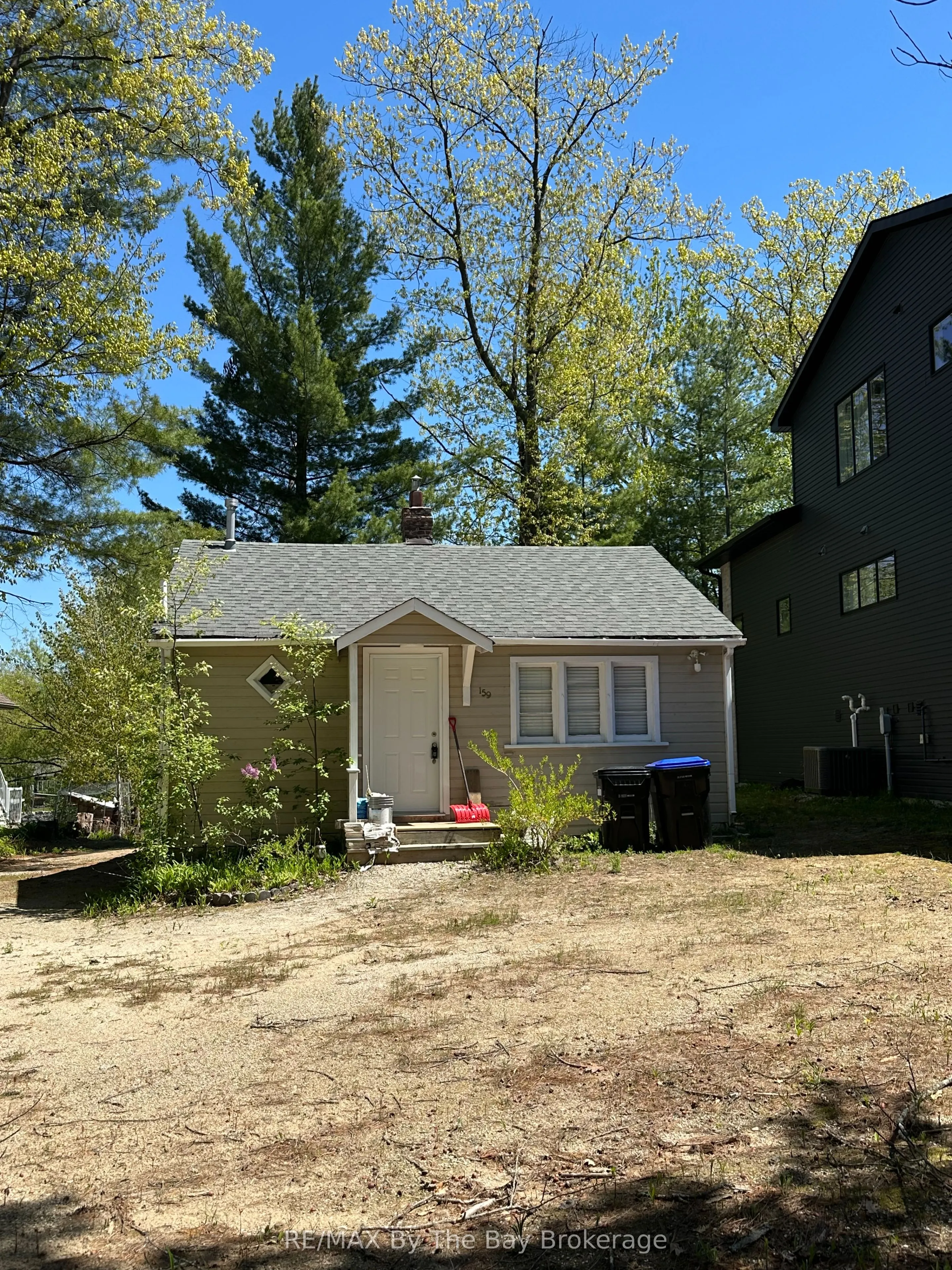 159 Sunnidale Road