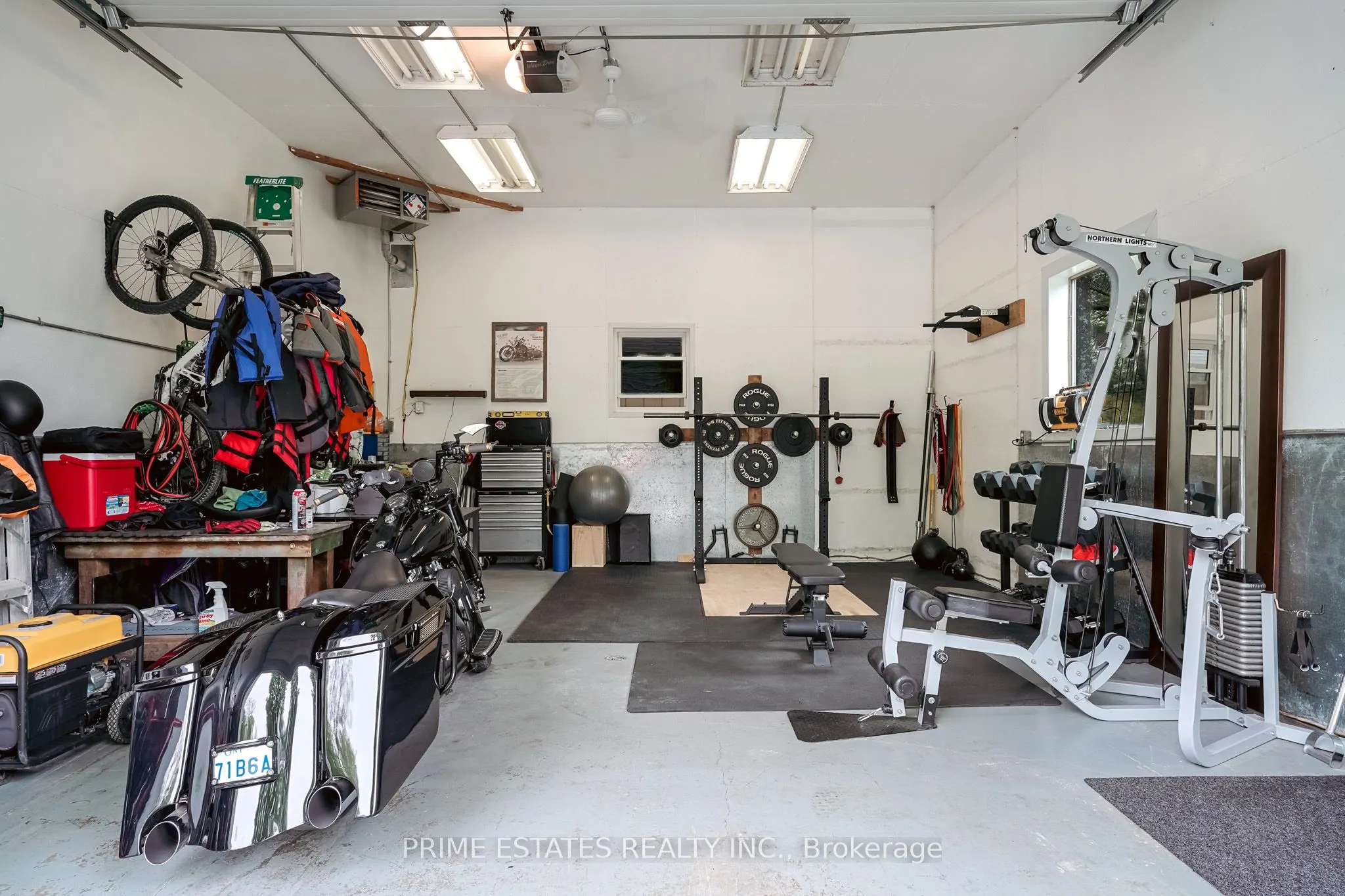2996 Moynes Road